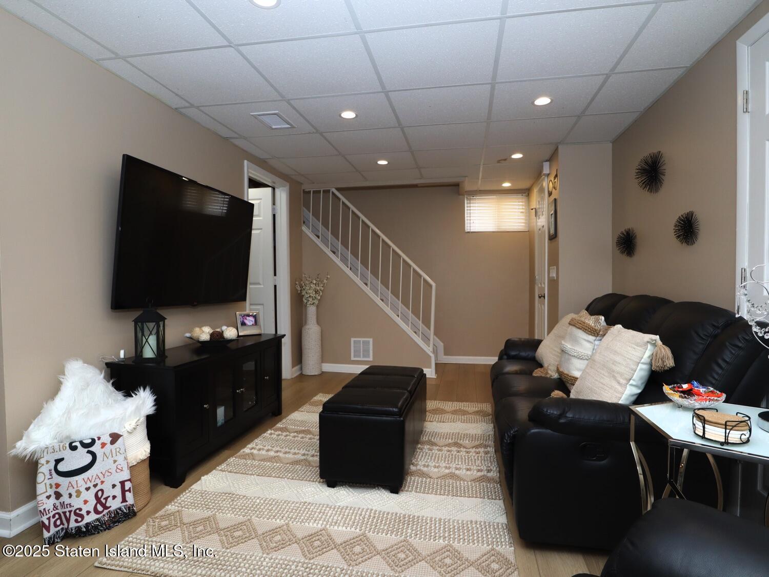 4581 Hylan Boulevard, Staten Island, NY, 10312 image 25