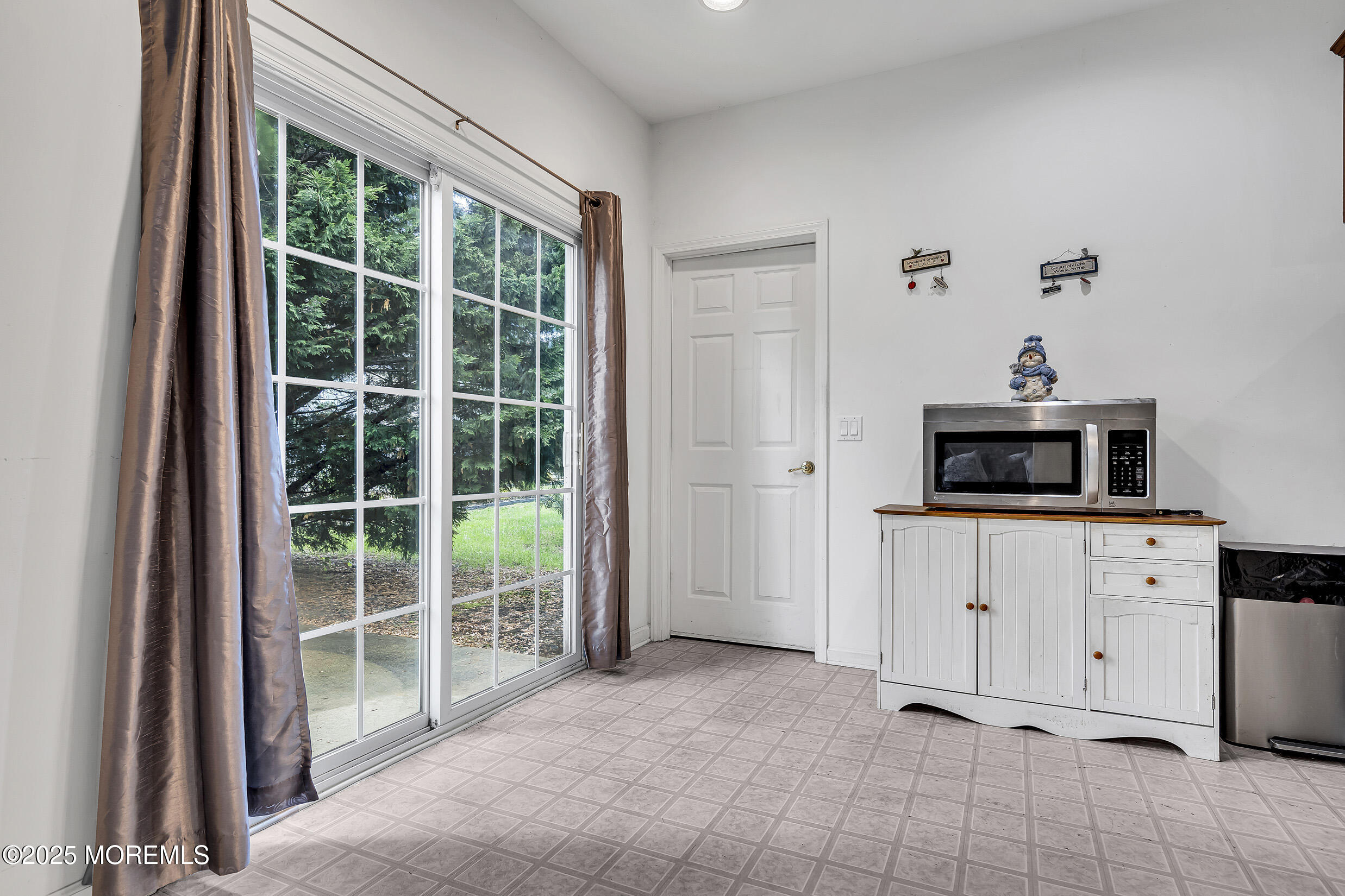 1 Carriage Road, Manchester, NJ, 08759 image 12