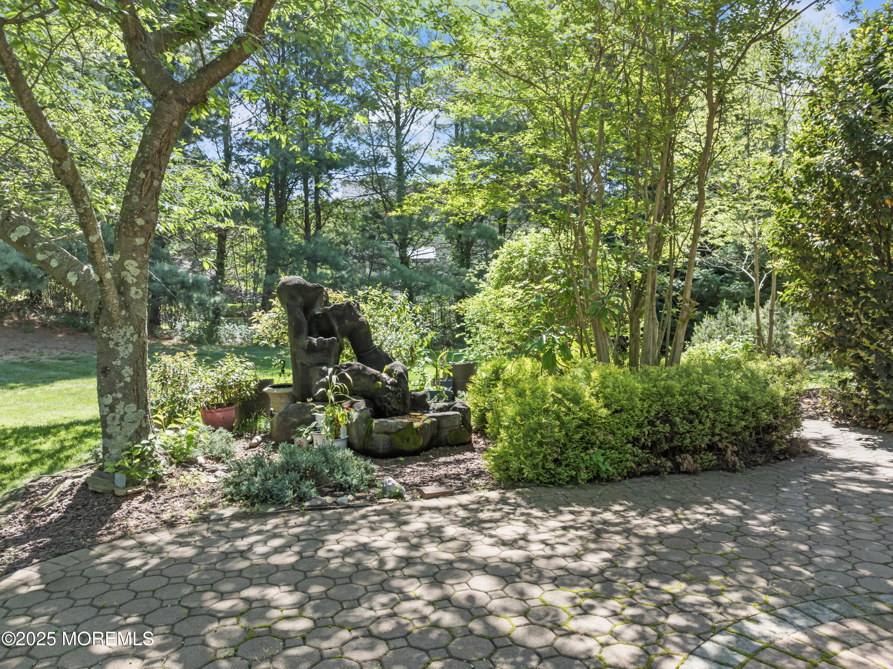 1 Camellia Court, Holmdel, NJ, 07733 image 40