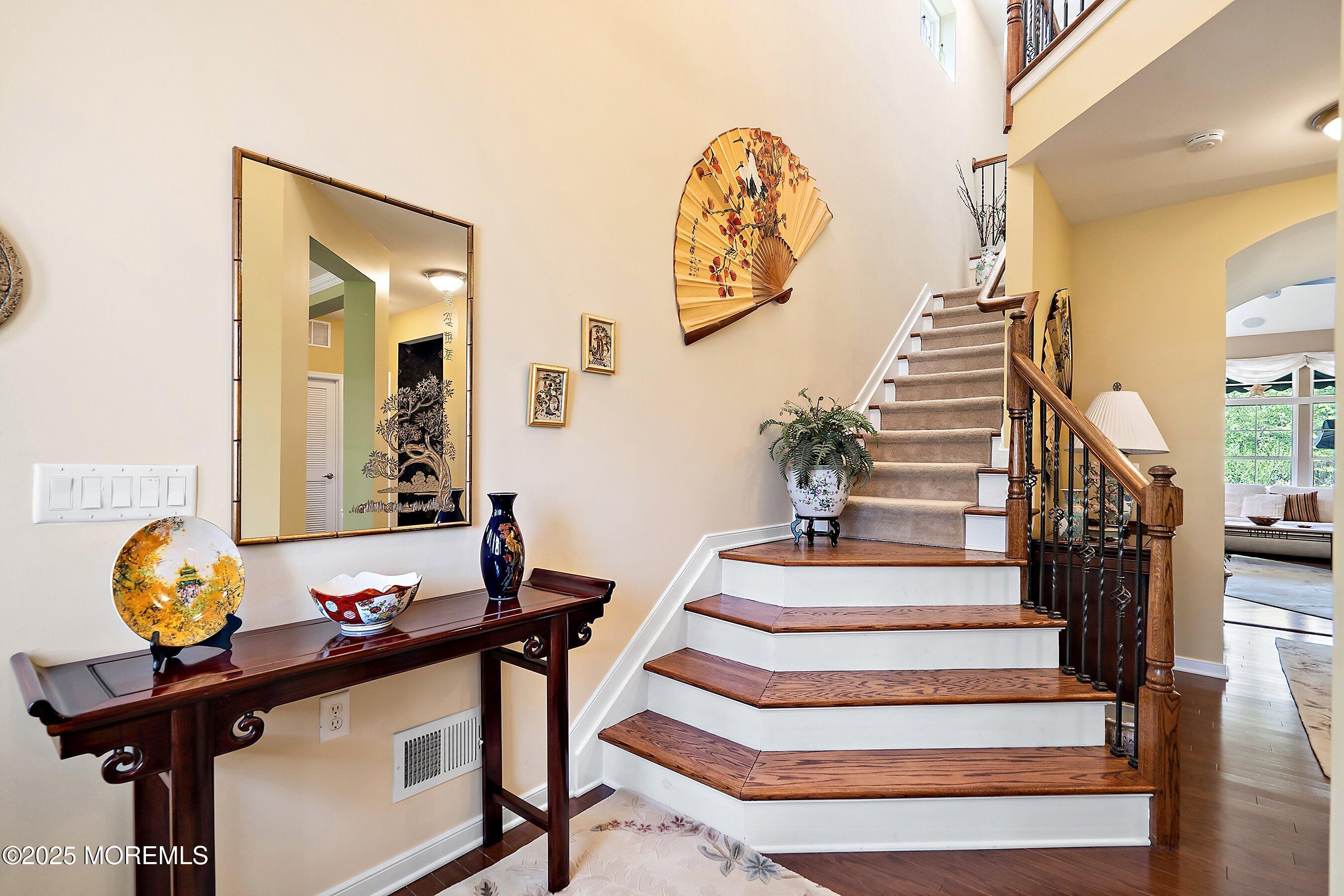 26 E Francesa Court, Farmingdale, NJ, 07727 image 9