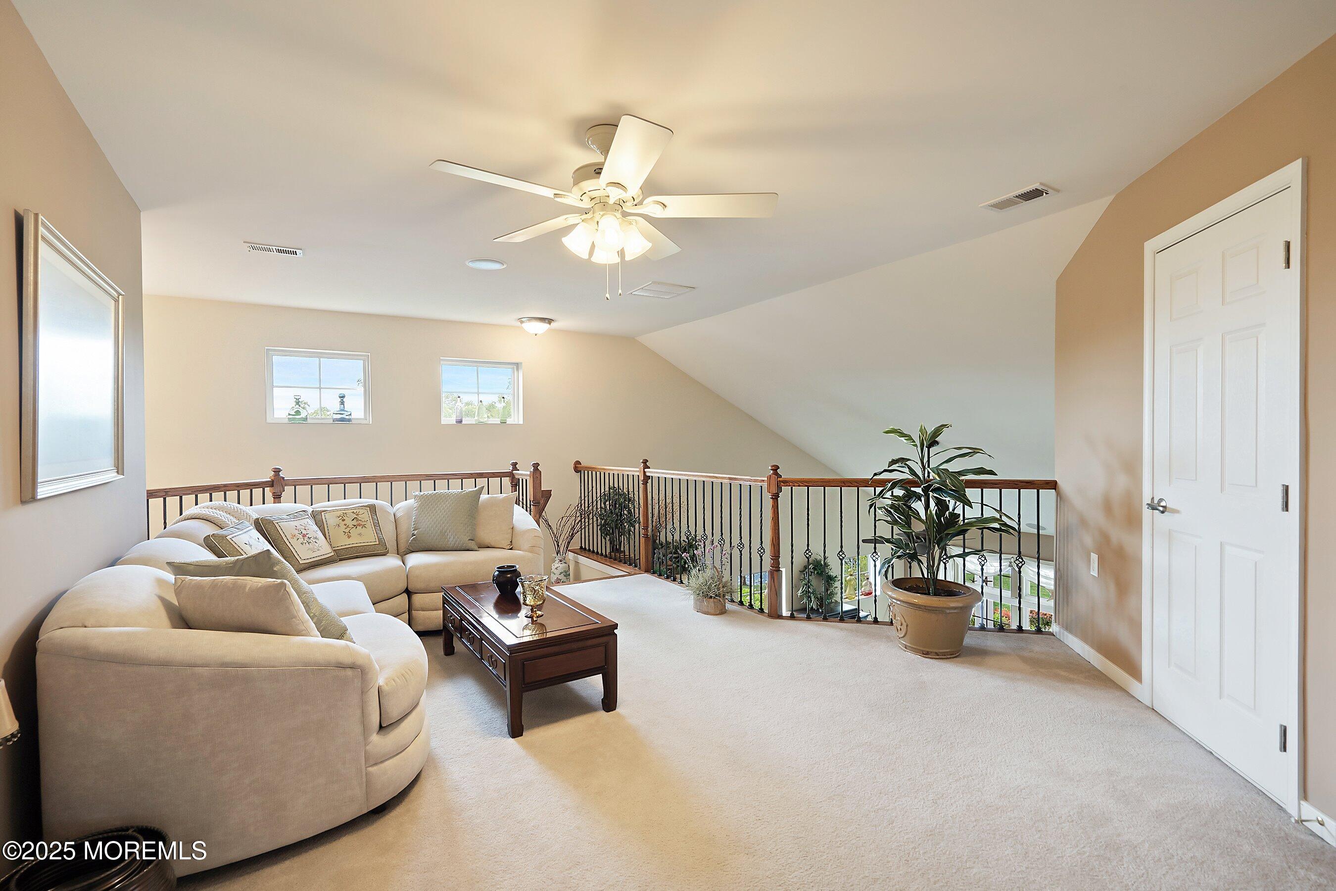 26 E Francesa Court, Farmingdale, NJ, 07727 image 22