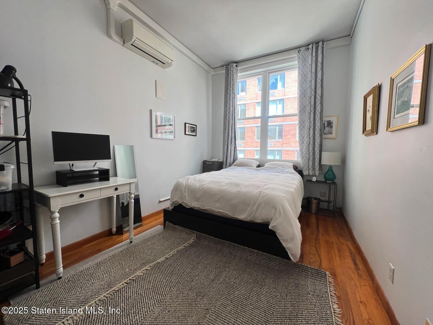 123-125 W 20 Street, New York, NY, 10011 image 9