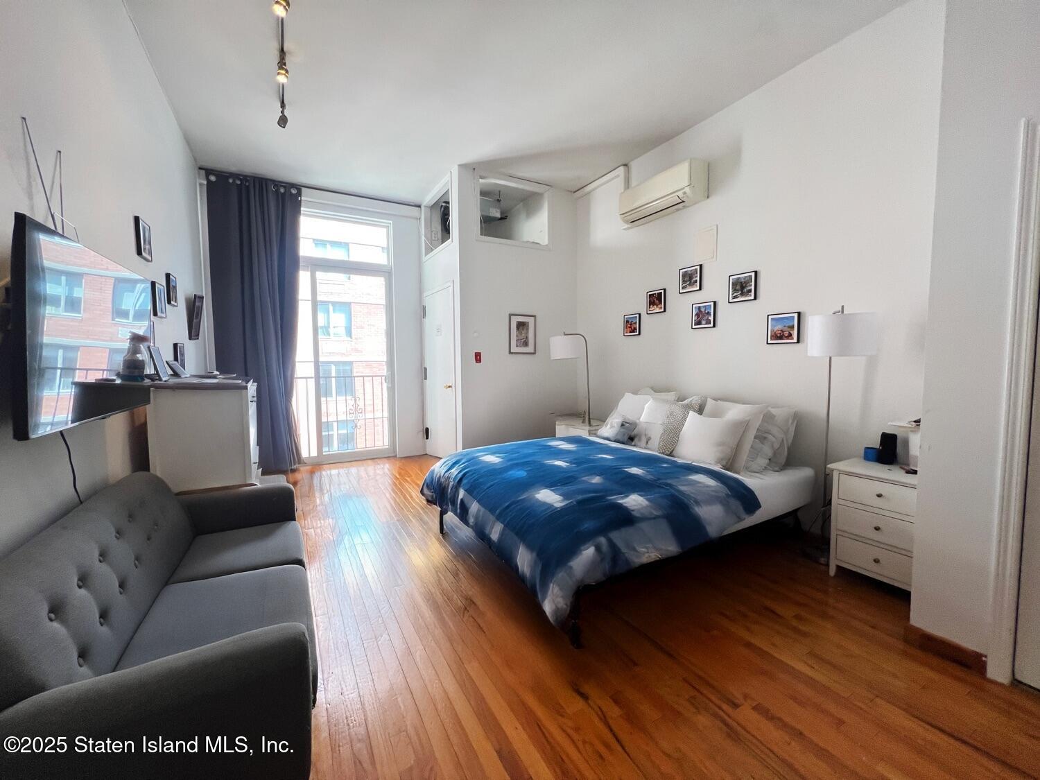 123-125 W 20 Street, New York, NY, 10011 image 13