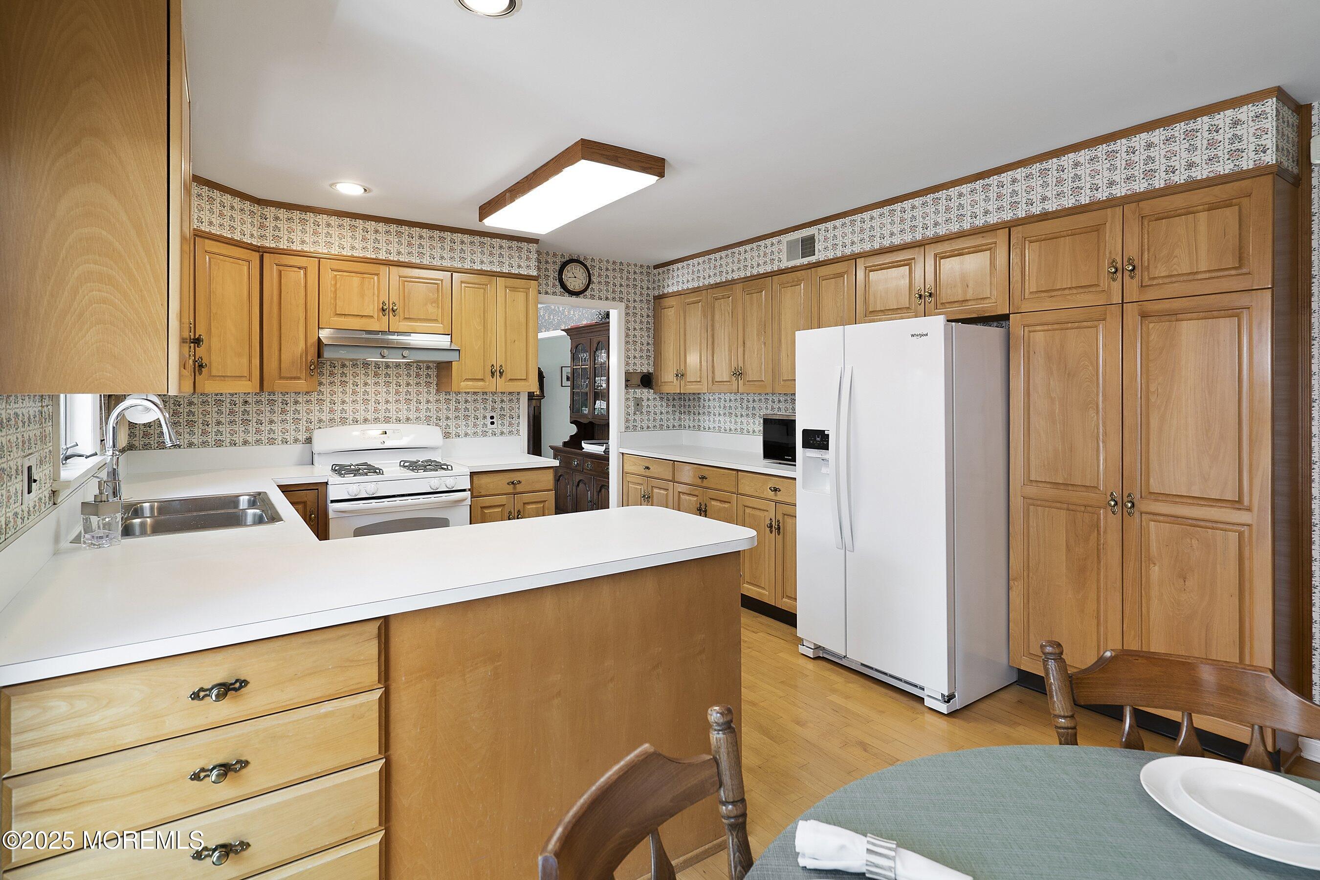 2 The Vista, Middletown, NJ, 07748 image 18