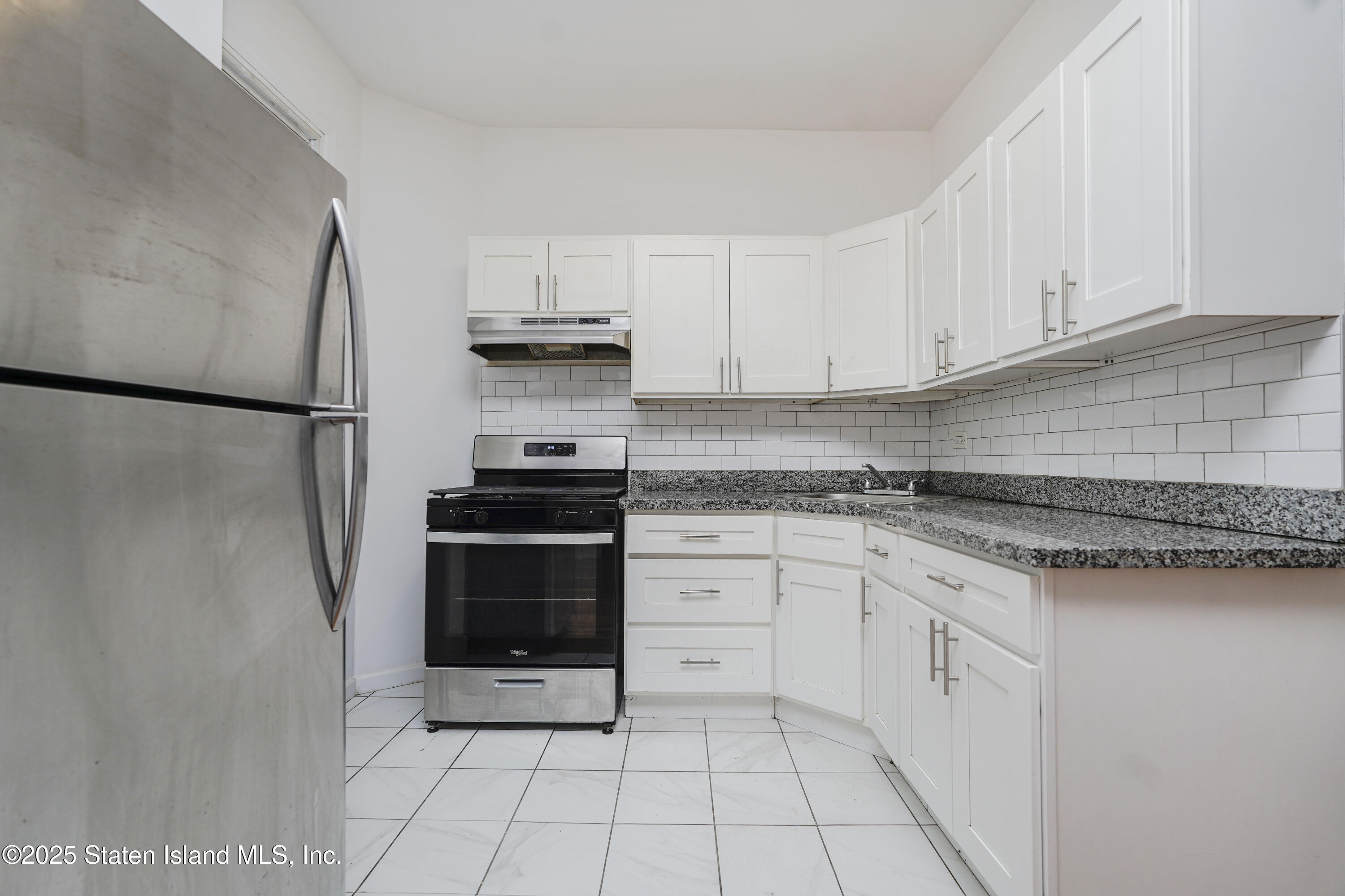 75 Taft Avenue, Staten Island, NY, 10301 image 12