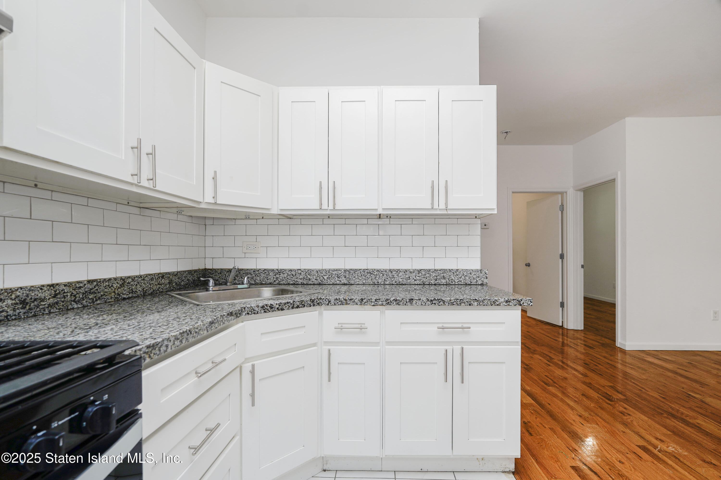 75 Taft Avenue, Staten Island, NY, 10301 image 14