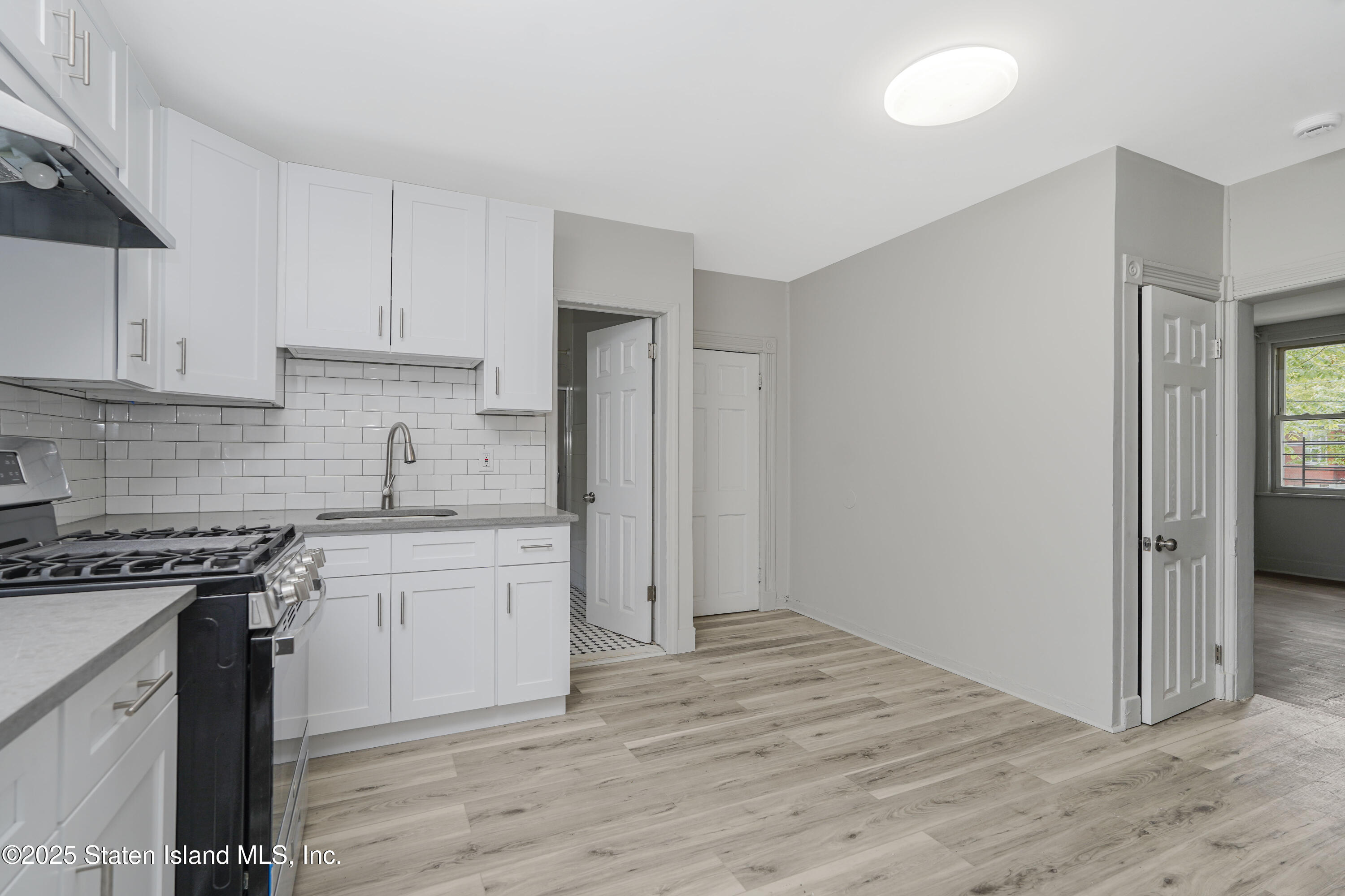 75 Taft Avenue, Staten Island, NY, 10301 image 22