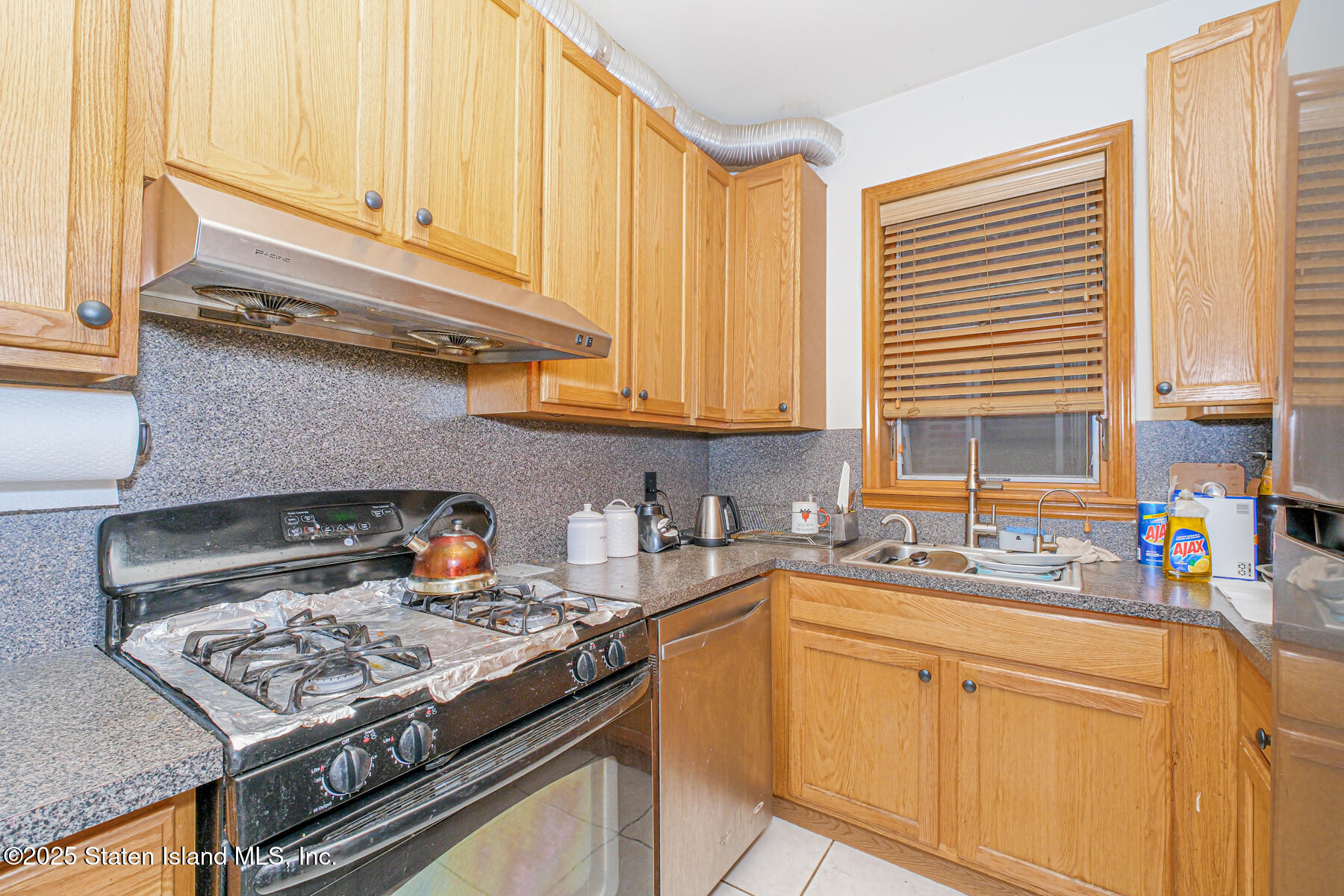 7315 12th Ave, Brooklyn, NY, 11228 image 26