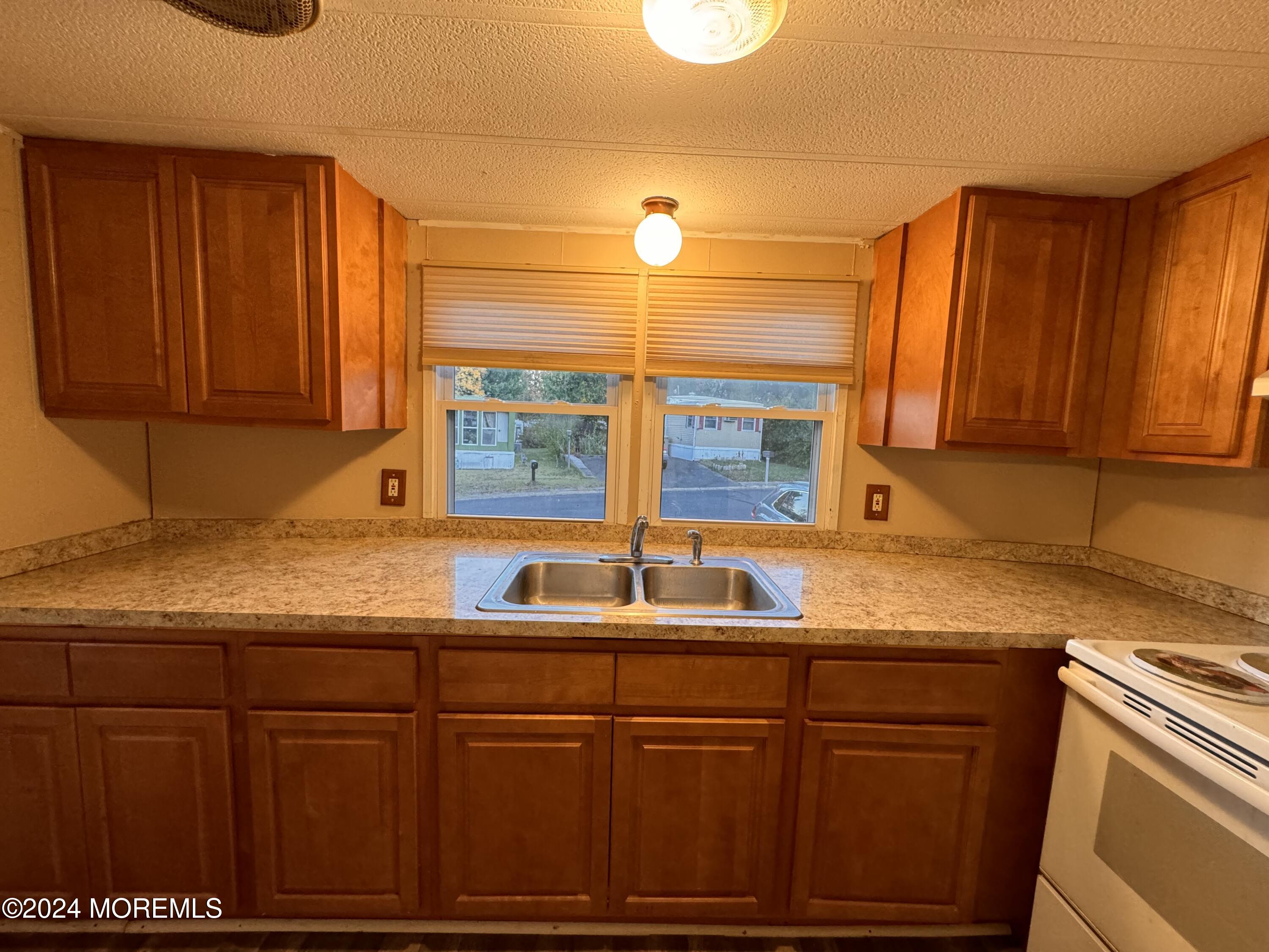12 Alissa Terrace, Jackson, NJ, 08527 image 9