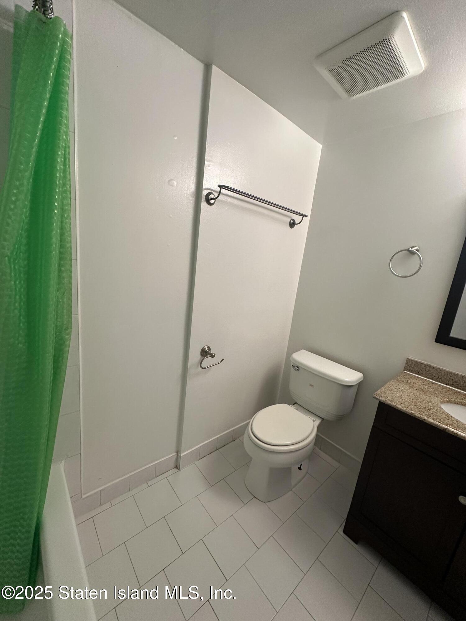 37 Susan Court, Staten Island, NY, 10304 image 12