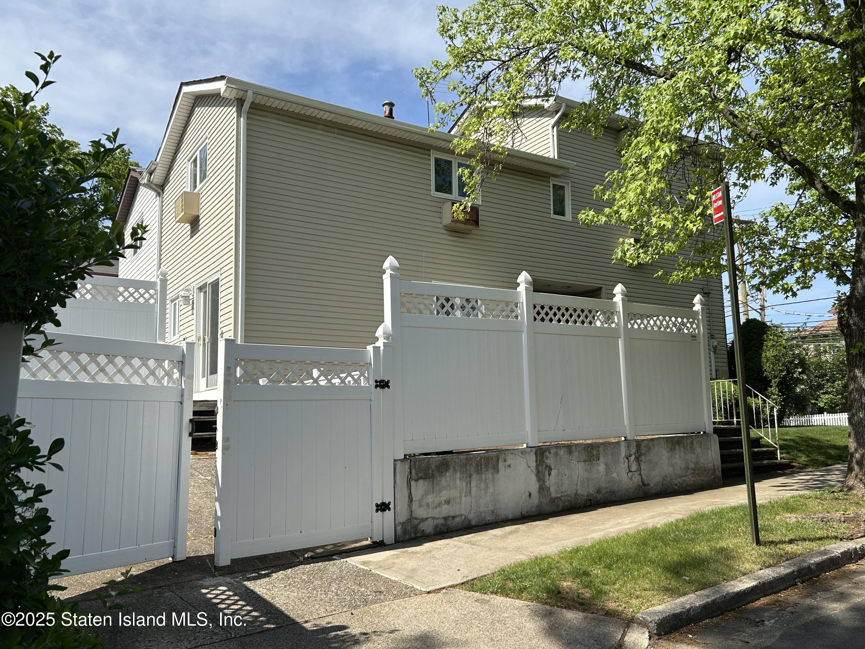 92 Giffords Lane, Staten Island, NY, 10308 image 19