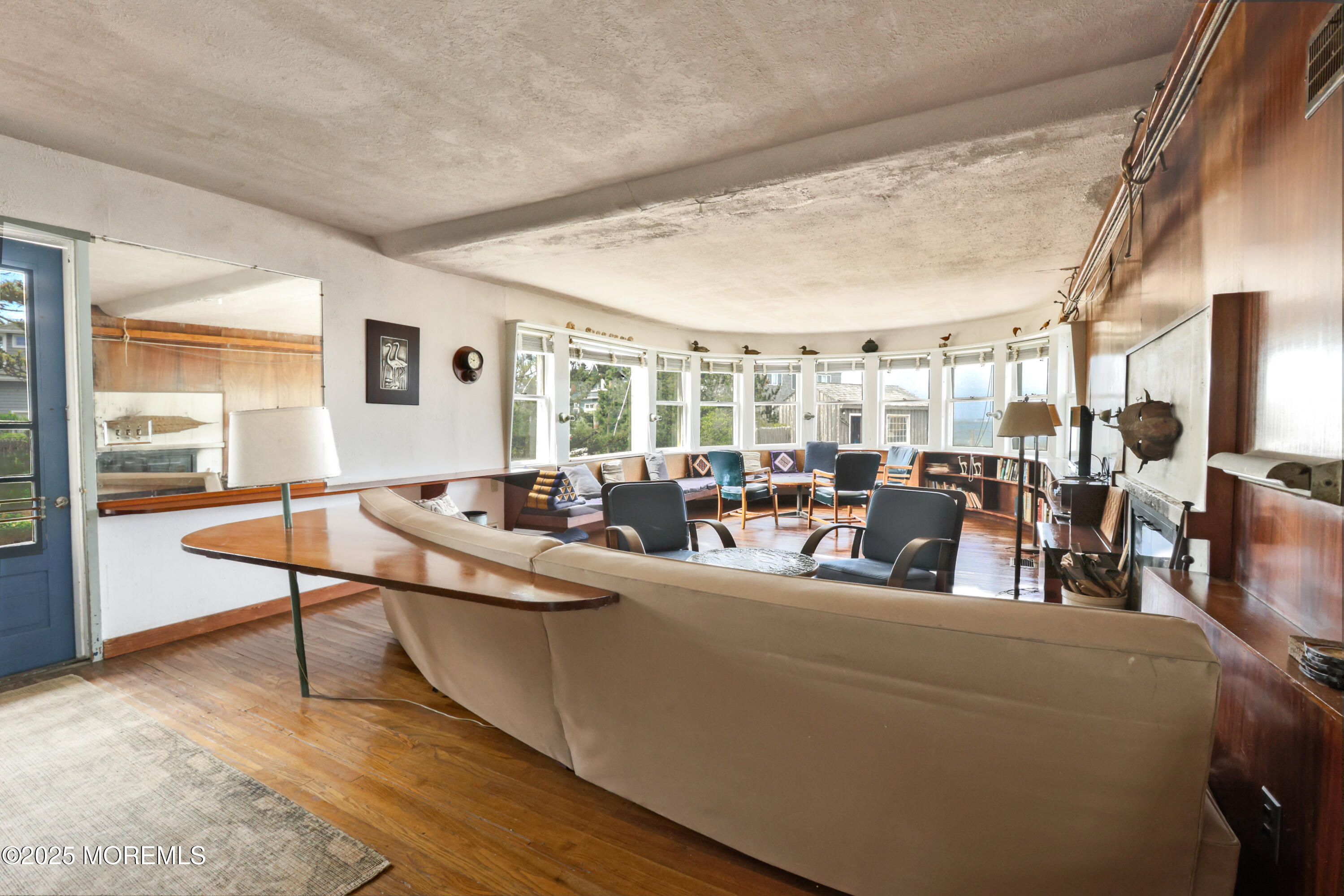 8202 Bay Terrace Image 3