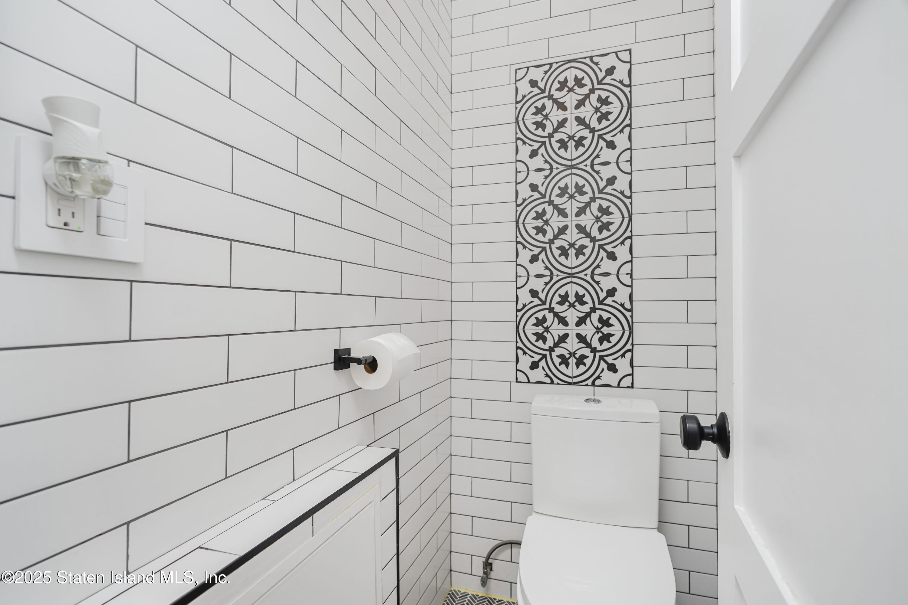 242 Van Duzer Street, Staten Island, NY, 10304 image 11