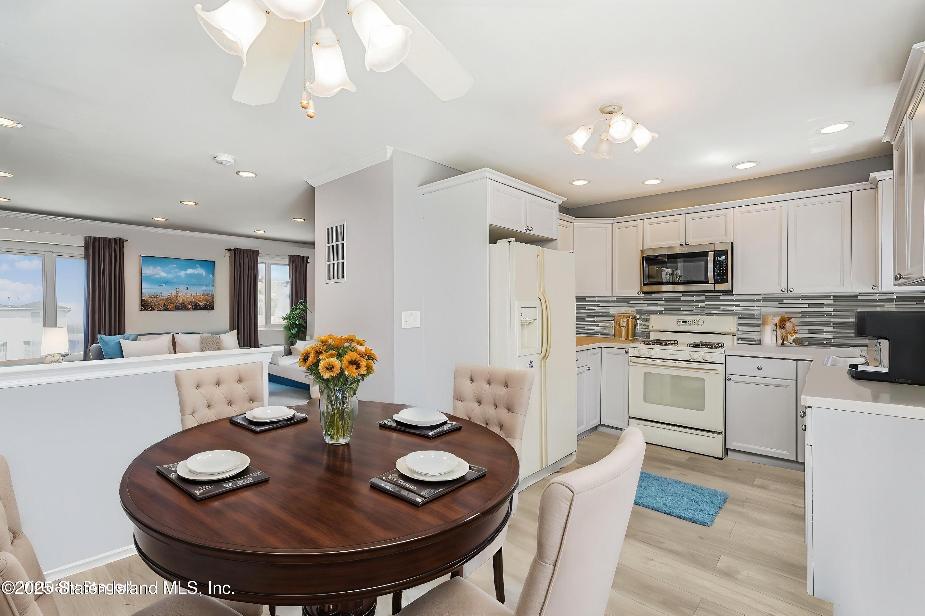 12 Seagate Court, Staten Island, NY, 10305 image 11