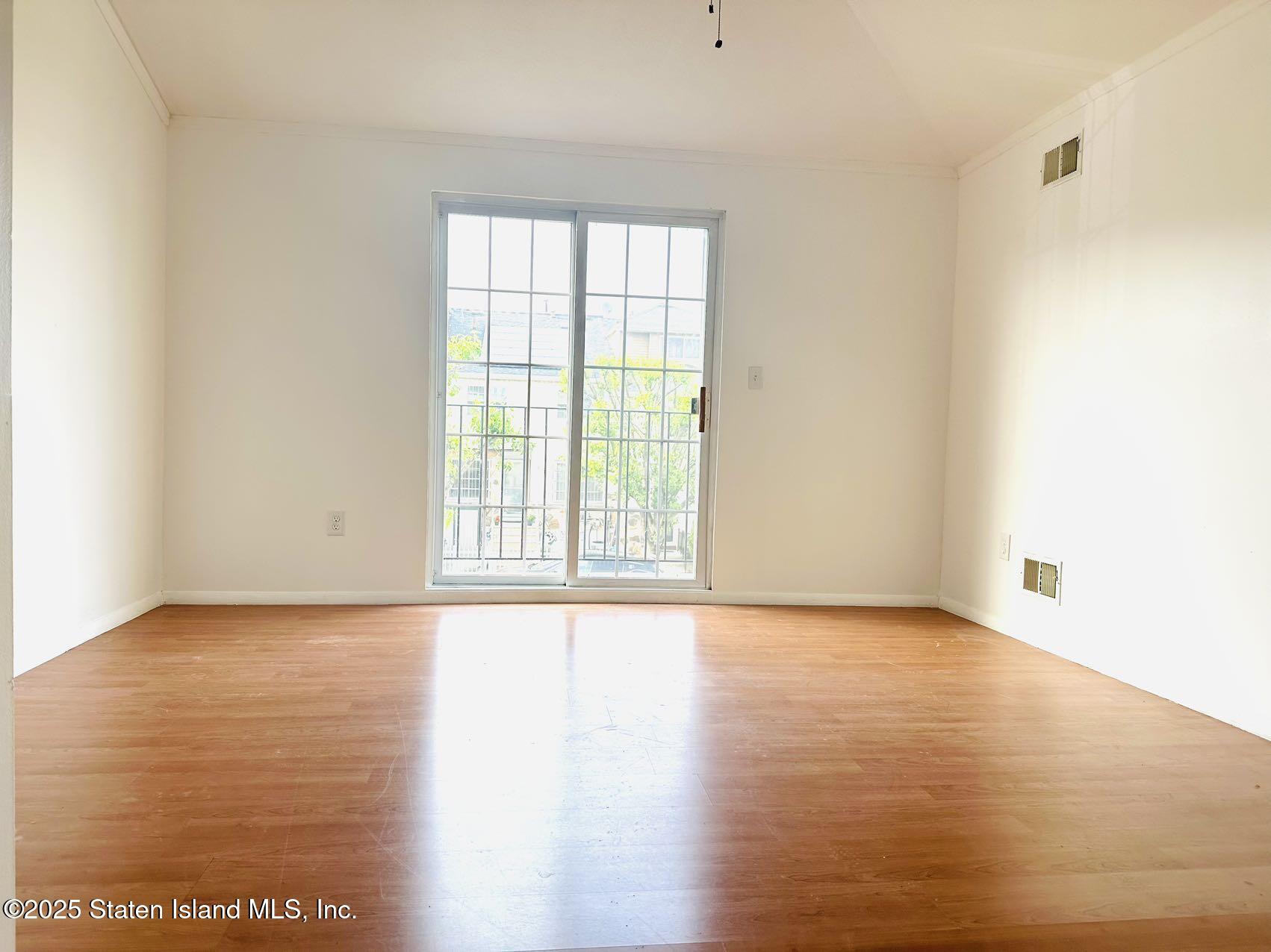 16 Sky Lane, Staten Island, NY, 10304 image 6