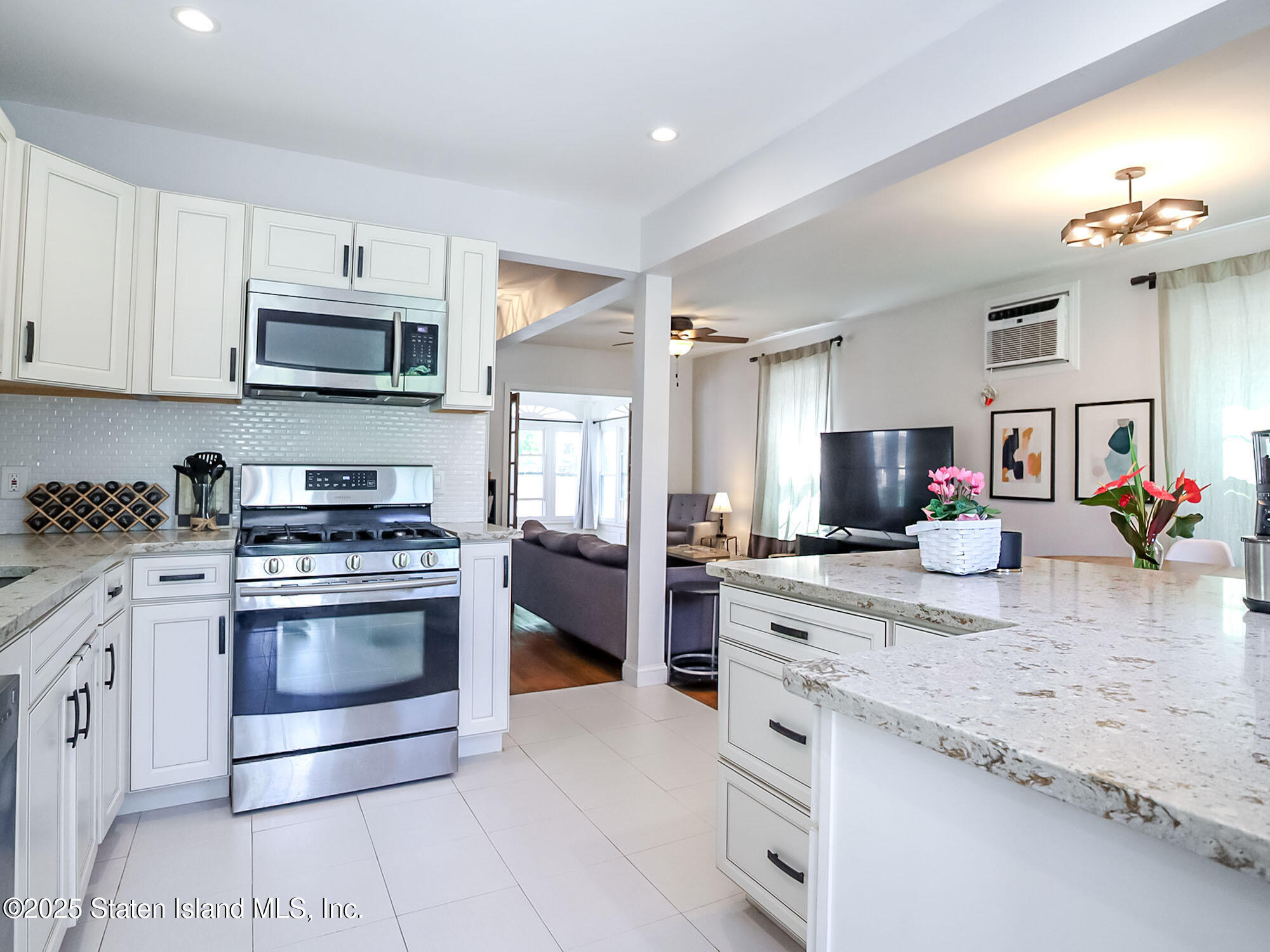 82 Sheridan Avenue, Staten Island, NY, 10305 image 14