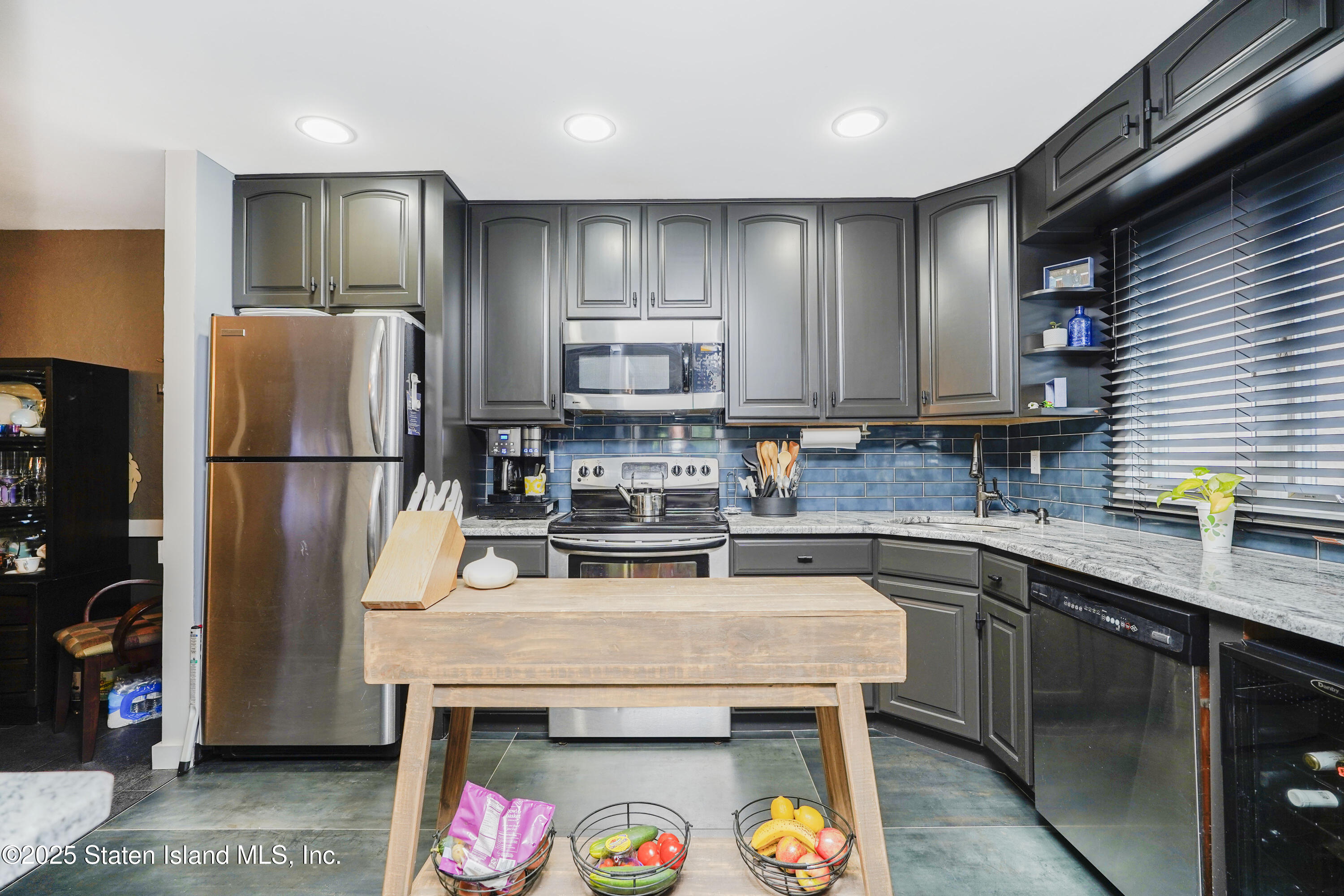 761 Edgegrove Avenue, Staten Island, NY, 10312 image 13
