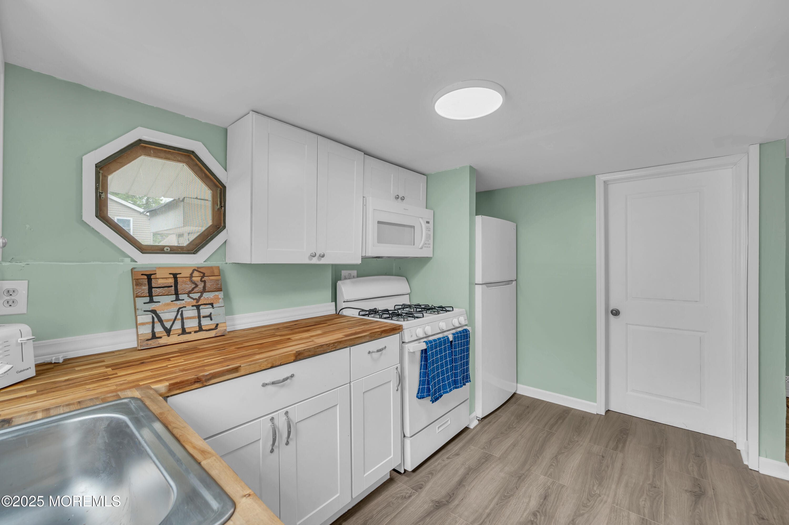 14 Maplewood Avenue, Keansburg, NJ, 07734 image 8