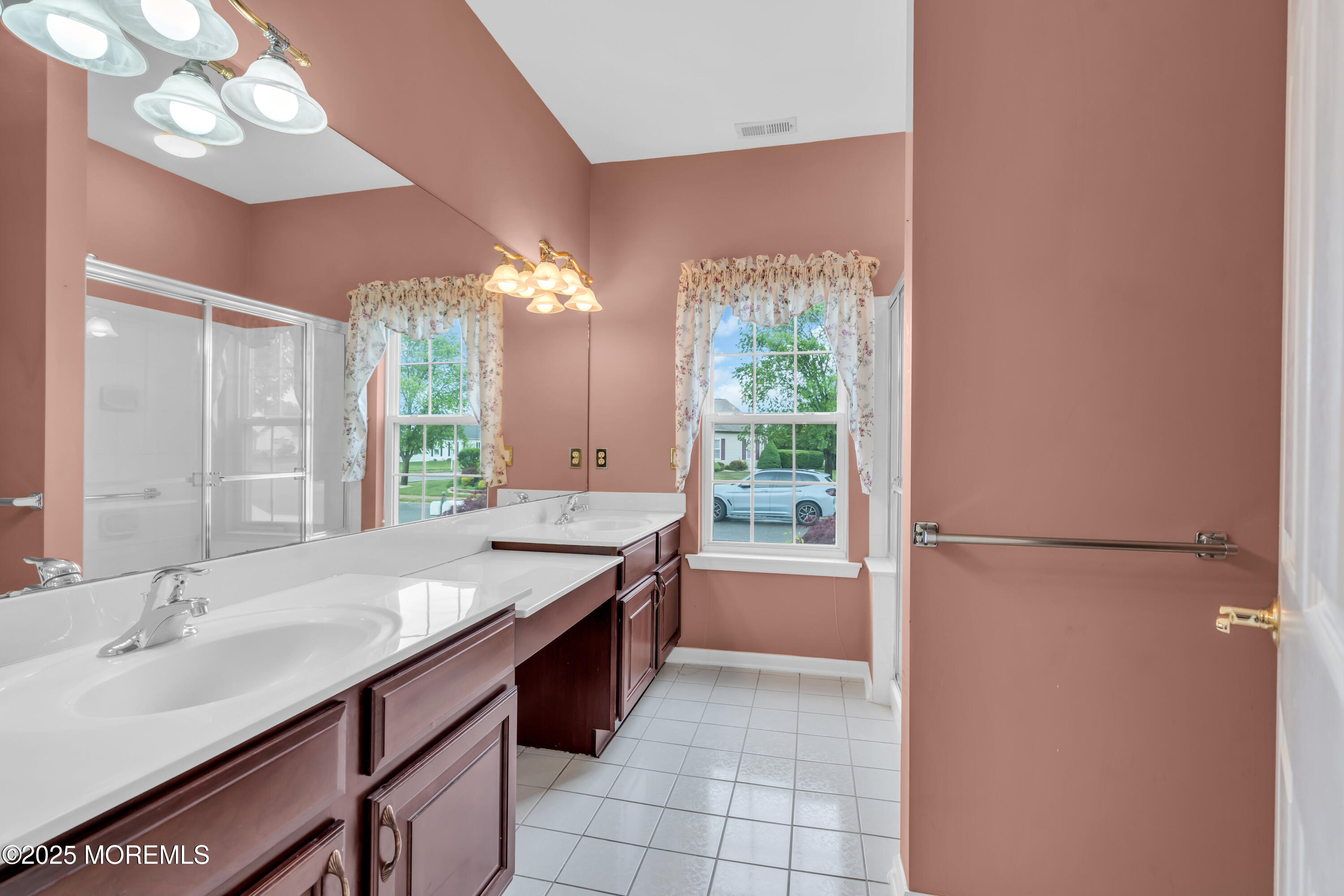 4 Saxony Circle, Manchester, NJ, 08759 image 39