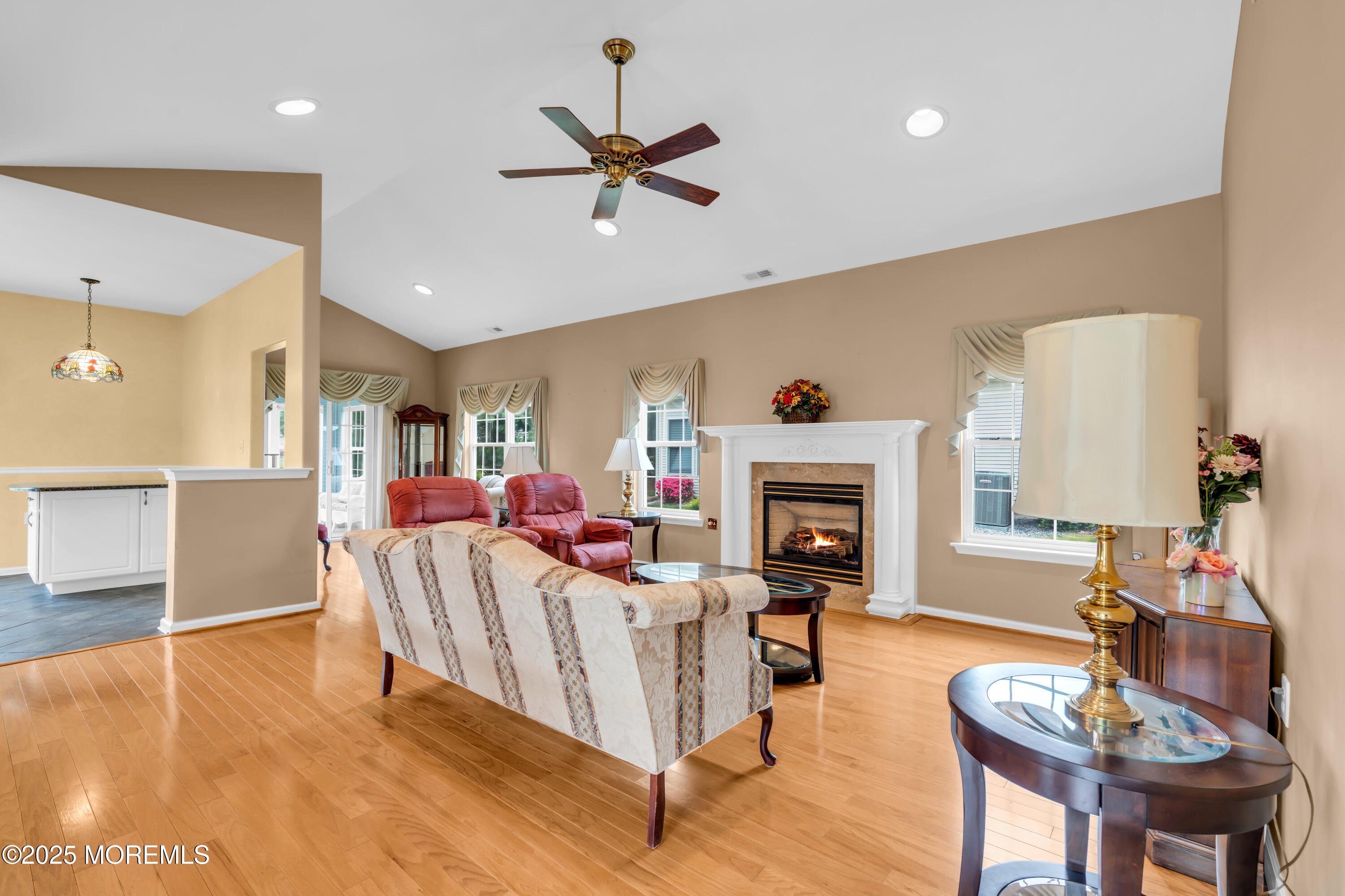 4 Saxony Circle, Manchester, NJ, 08759 image 13