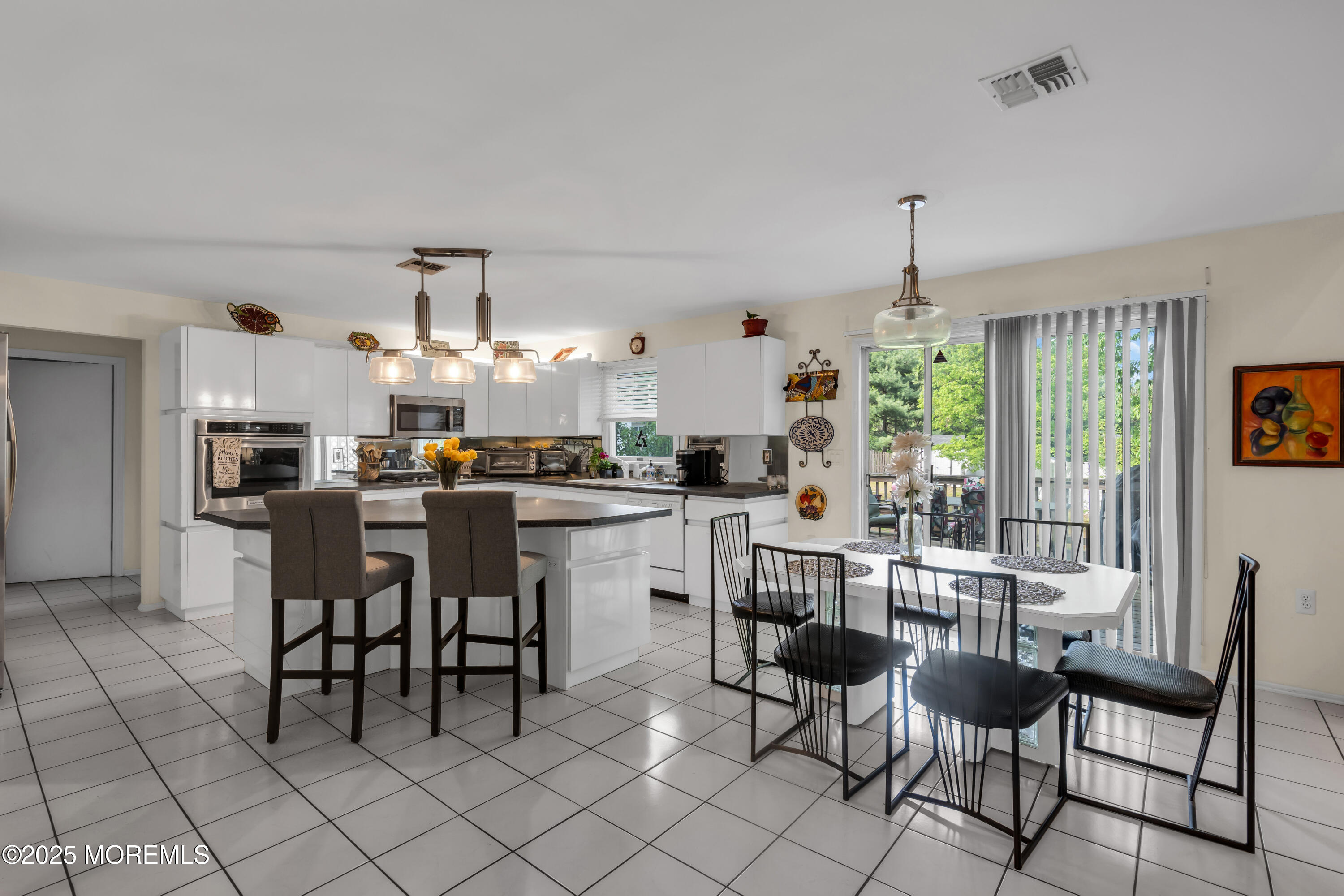 2 Wendi Way, Manalapan, NJ, 07726 image 9