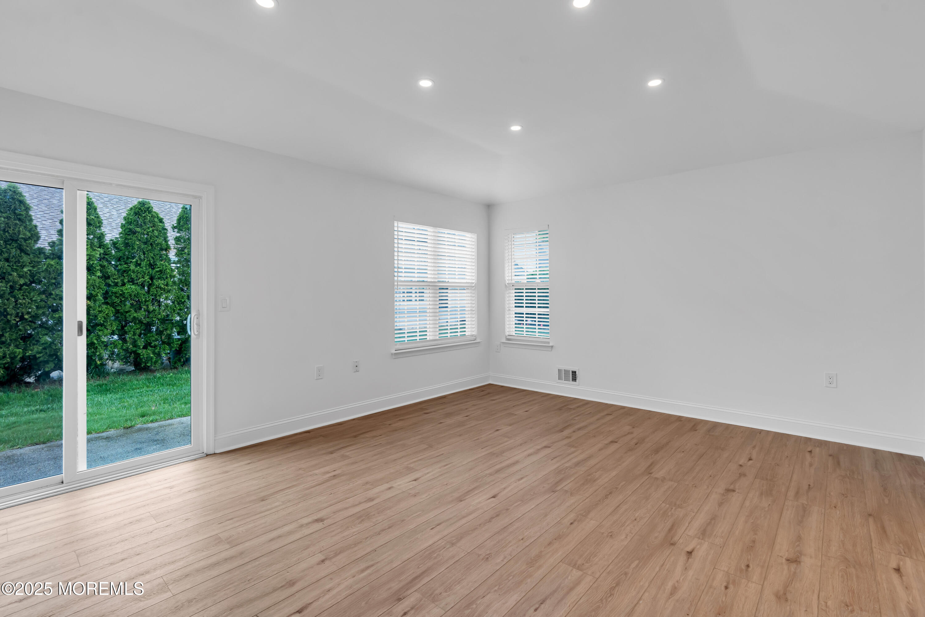 27 Angus Court, Jackson, NJ, 08527 image 16