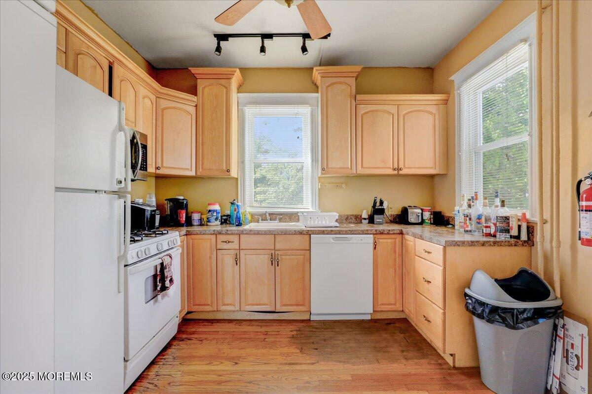 78 Navesink Avenue, Highlands, NJ, 07732 image 10