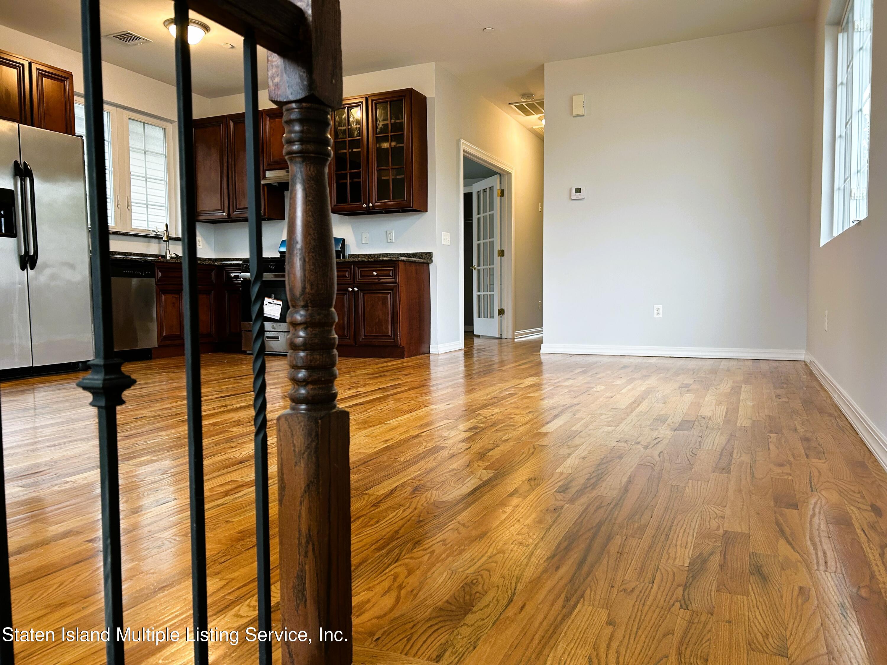190 Dixon Avenue, Staten Island, NY, 10303 image 6