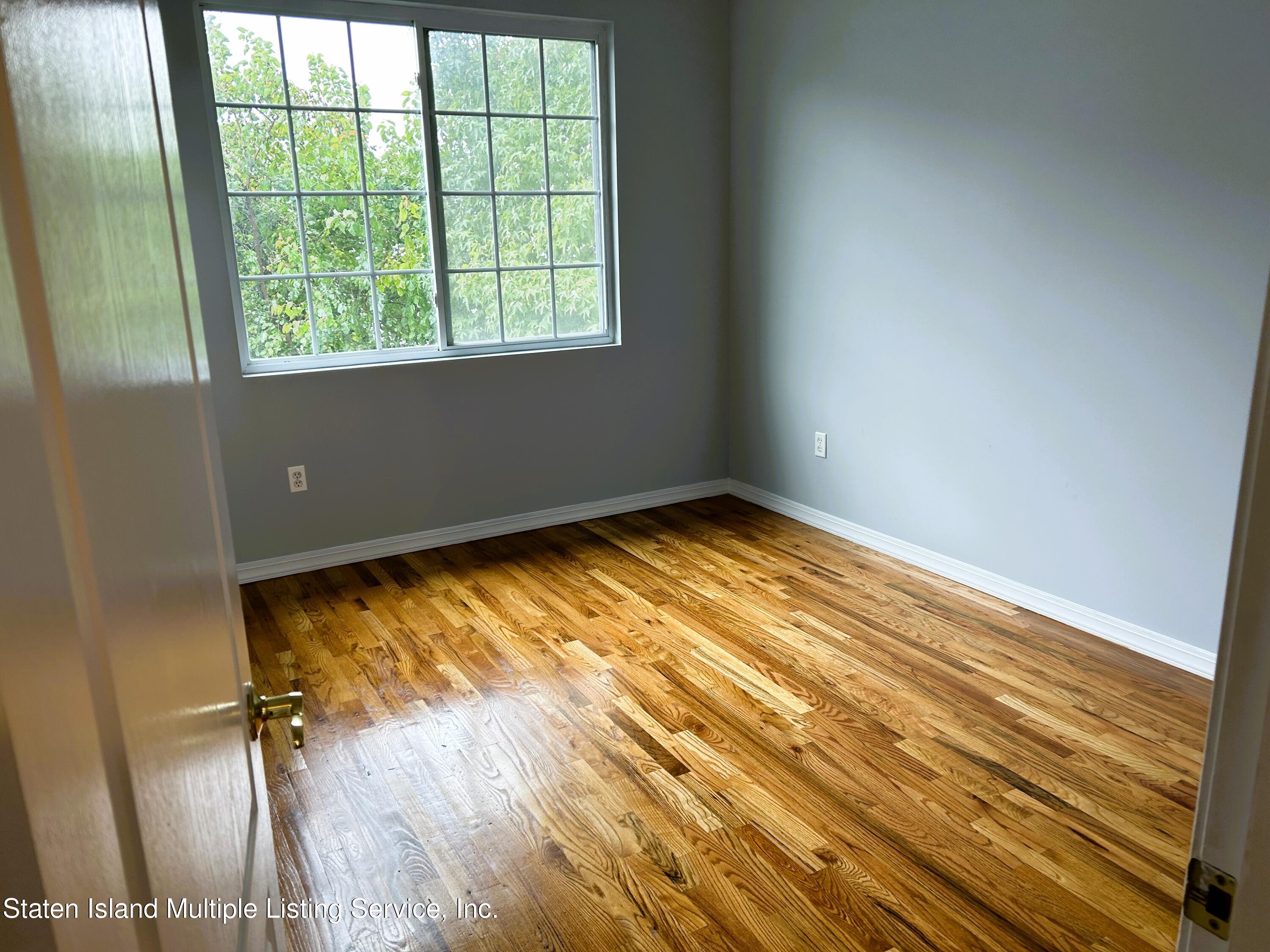 190 Dixon Avenue, Staten Island, NY, 10303 image 13