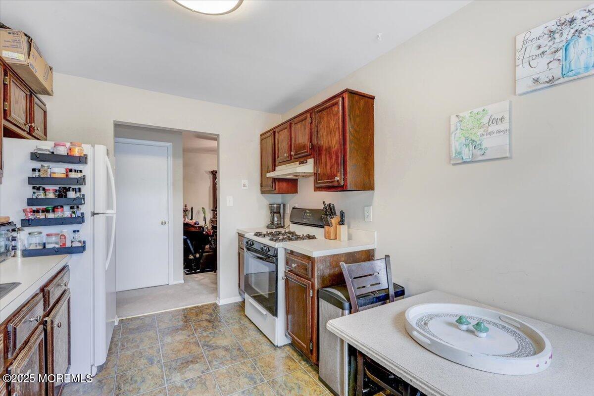 82 Briarwood Court, Howell, NJ, 07731 image 9