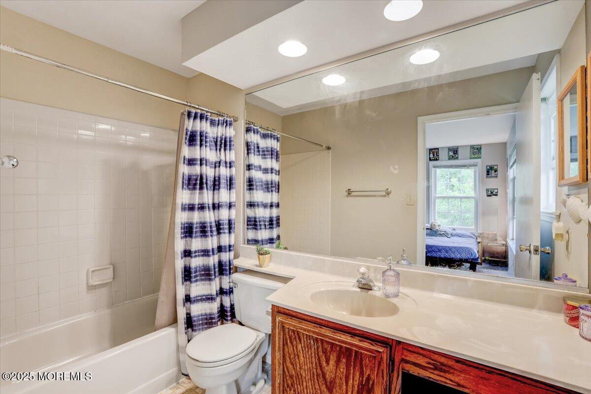 82 Briarwood Court, Howell, NJ, 07731 image 15