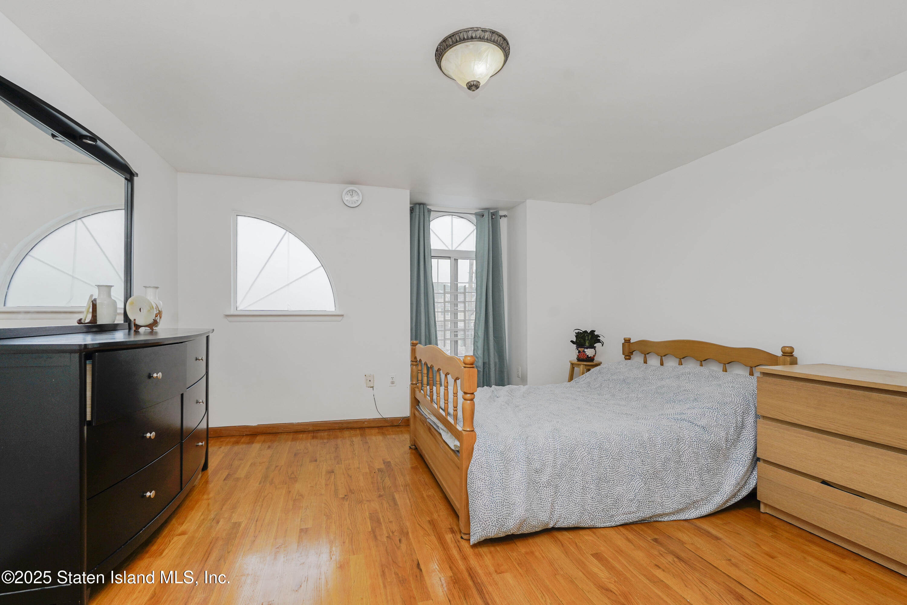 90 N Railroad Avenue, Staten Island, NY, 10304 image 13
