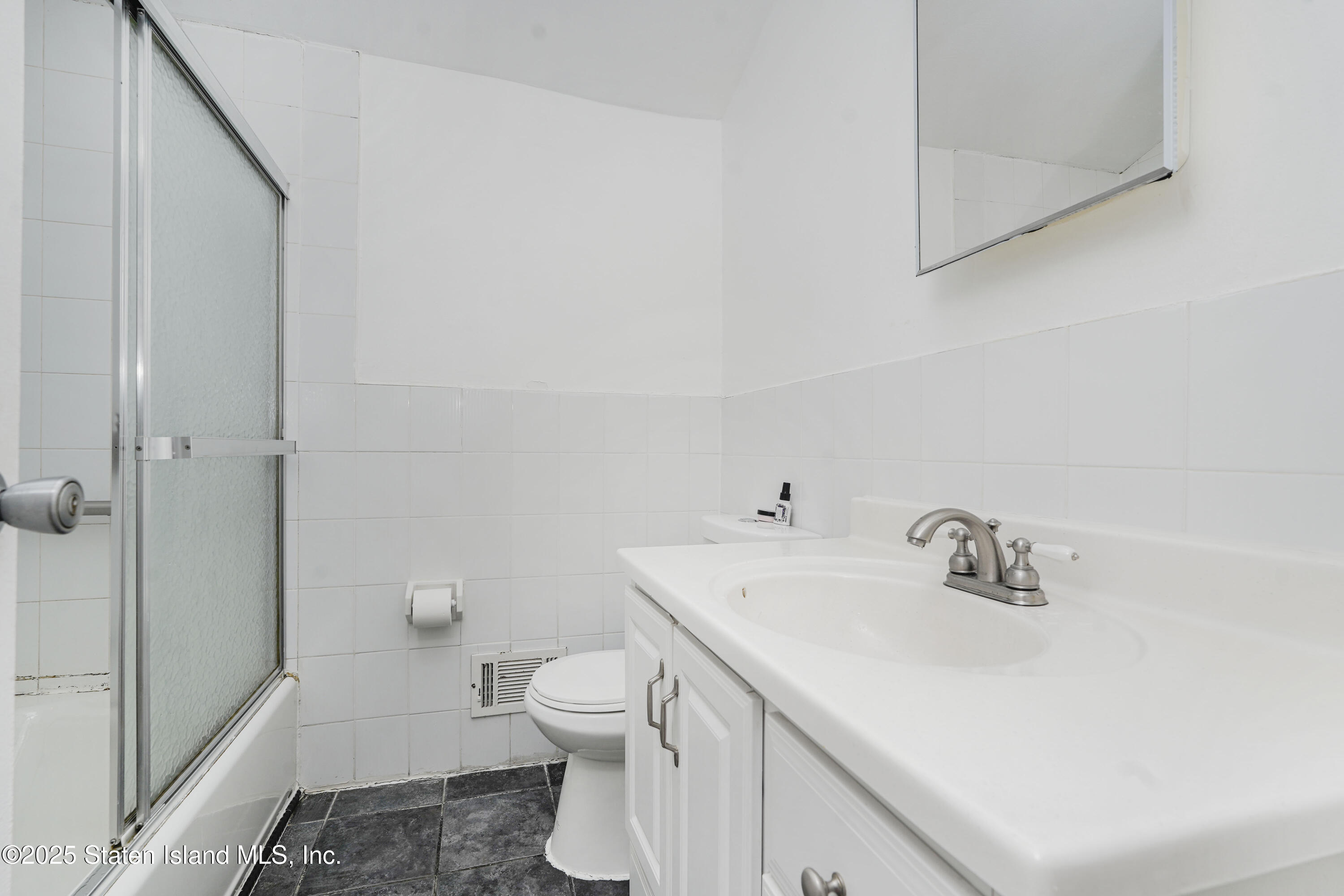 90 N Railroad Avenue, Staten Island, NY, 10304 image 16