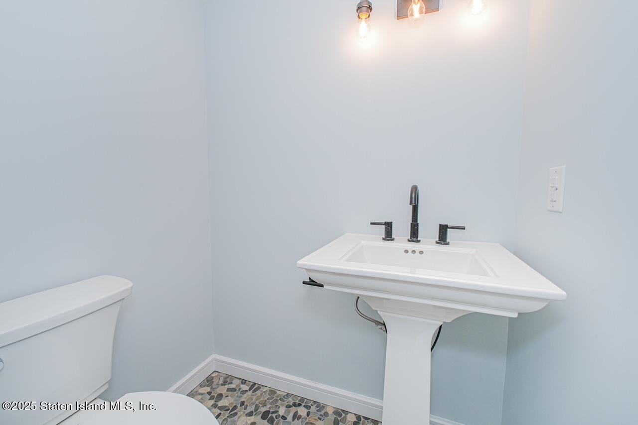 4 Rumson Road, Staten Island, NY, 10314 image 11