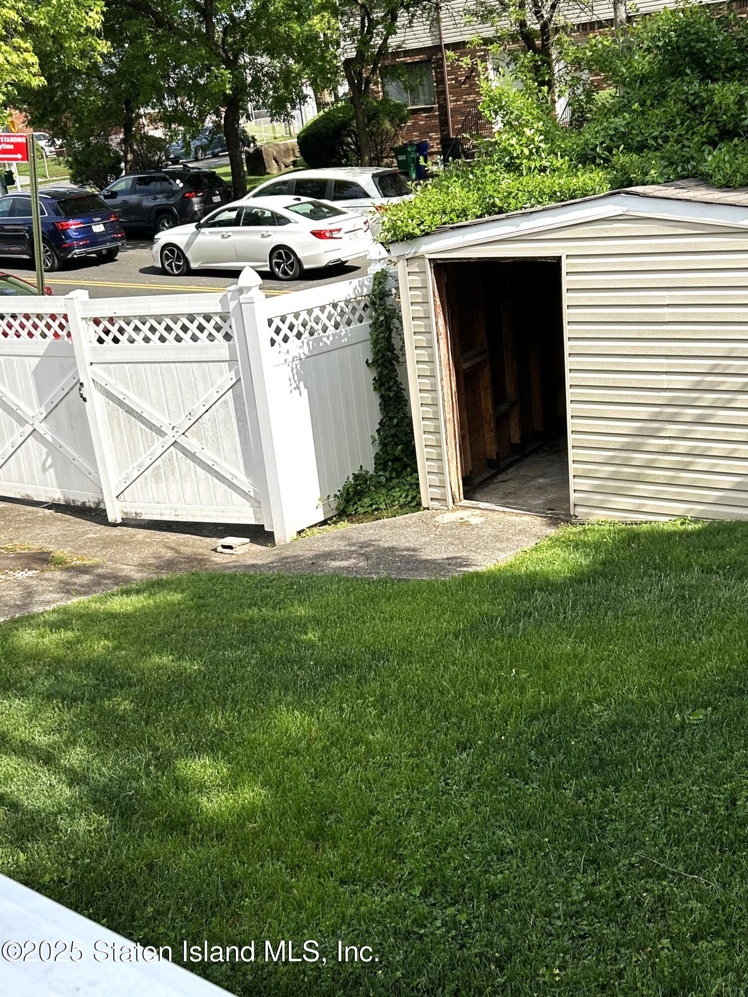 92 Giffords Lane, Staten Island, NY, 10308 image 21