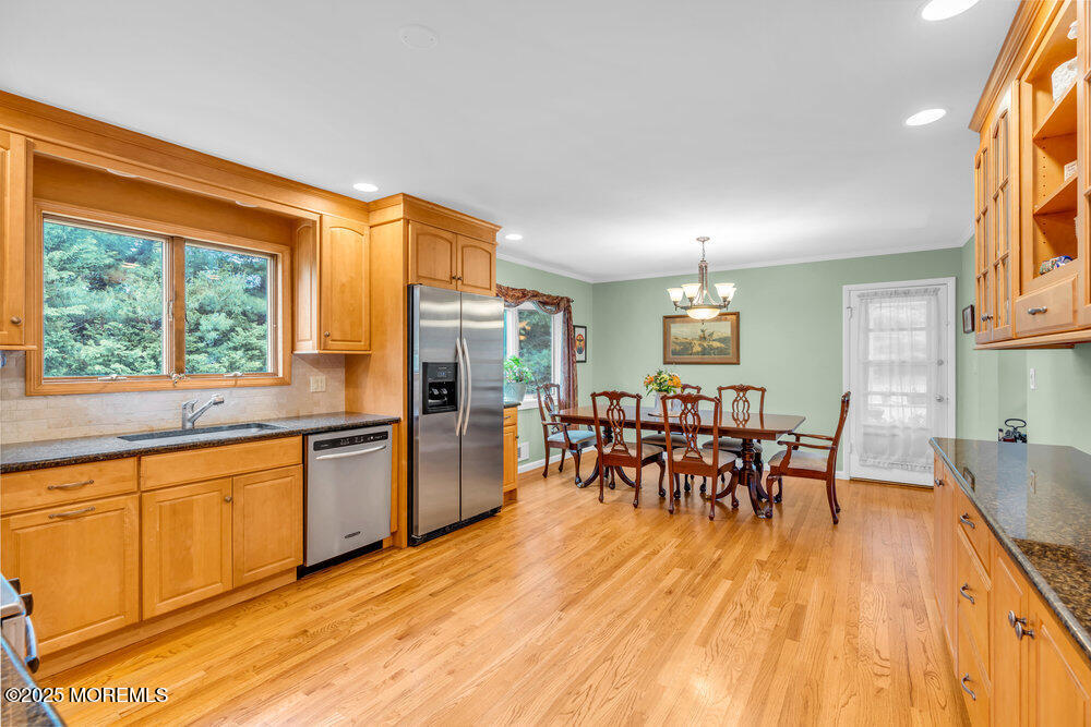 863 Holmdel Road, Holmdel, NJ, 07733 image 25