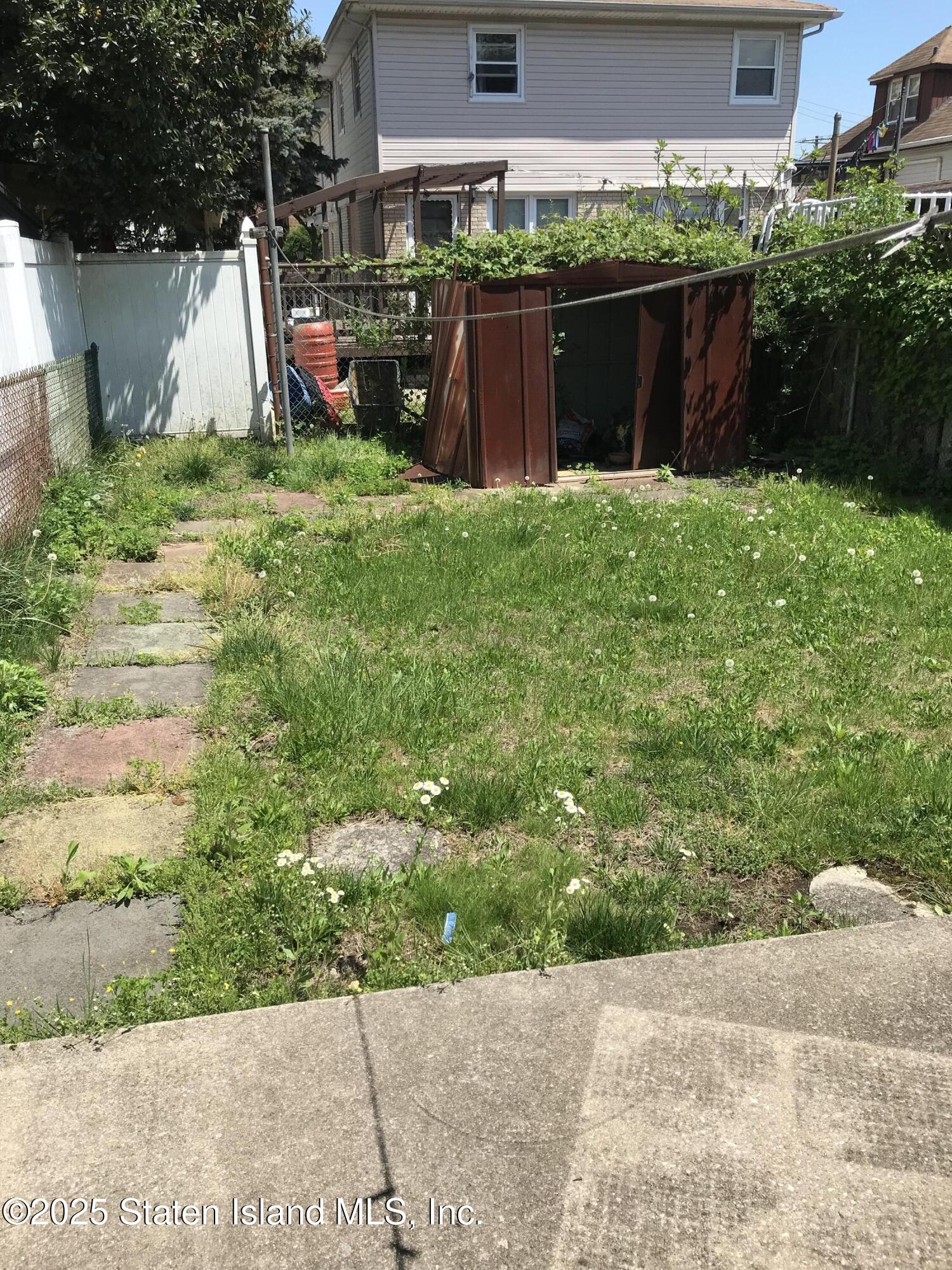 149 Lamport Boulevard, Staten Island, NY, 10305 image 6