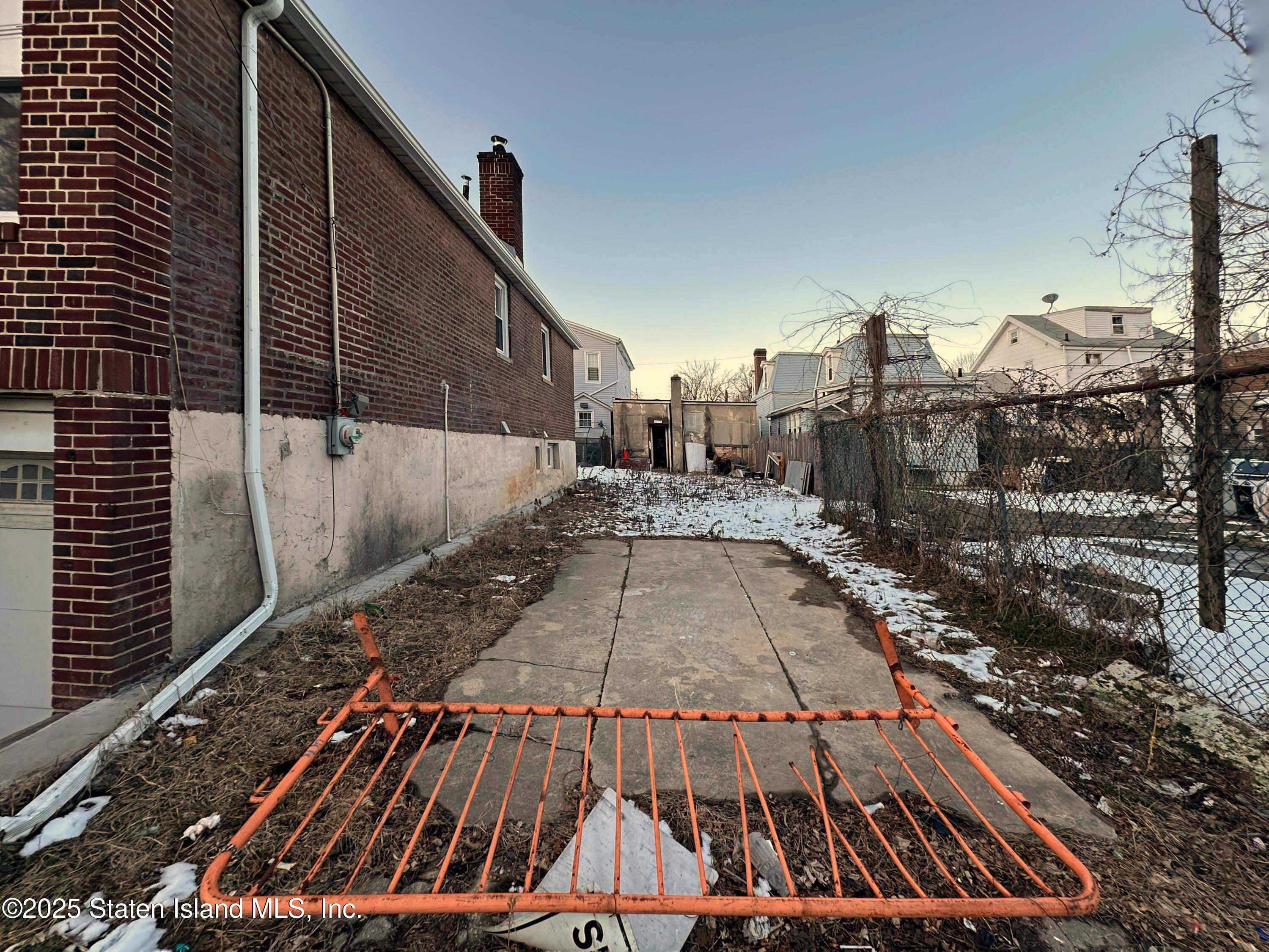 74 Osgood Avenue Image 5