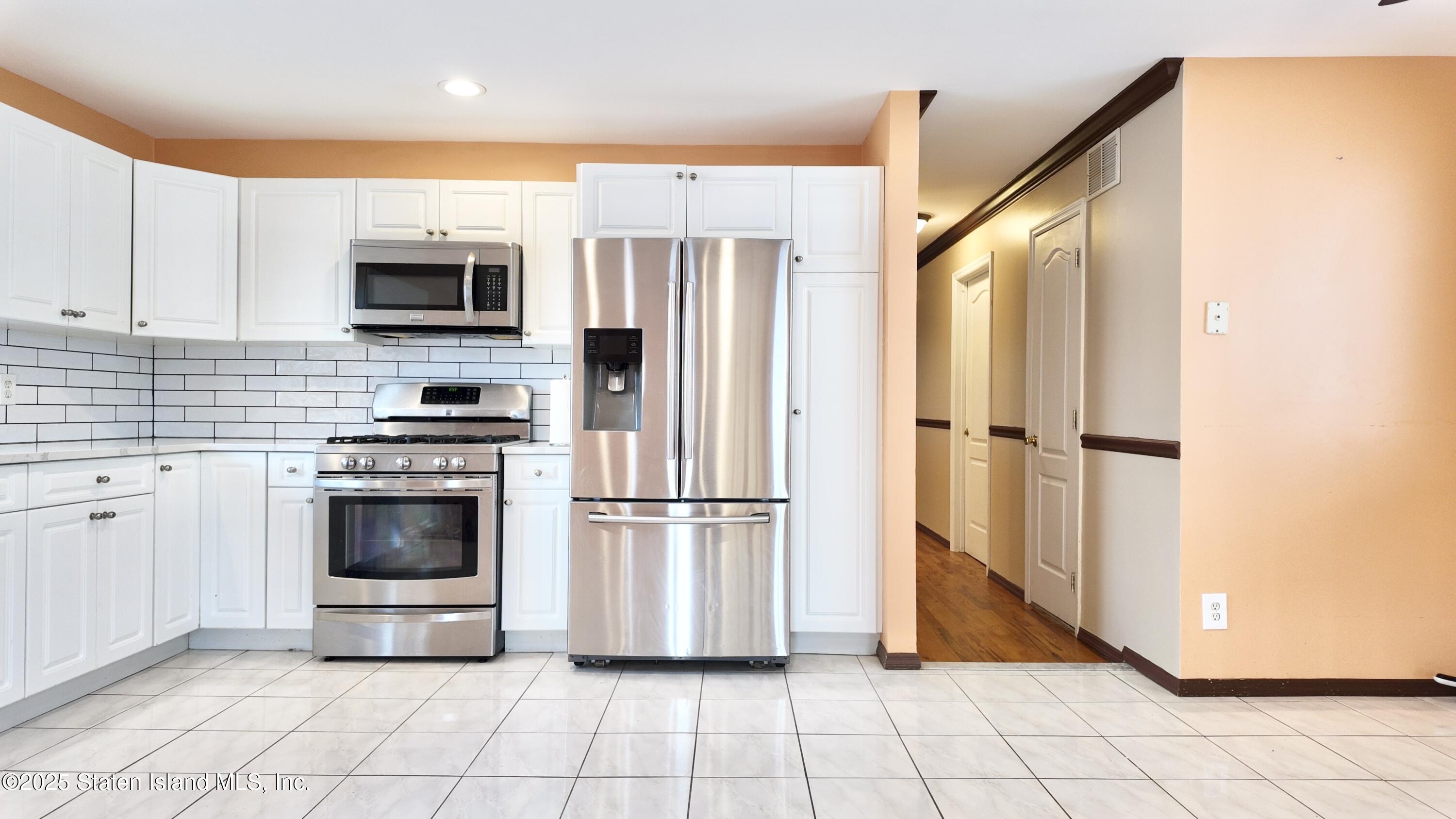 88 Meagan Loop, Staten Island, NY, 10307 image 10