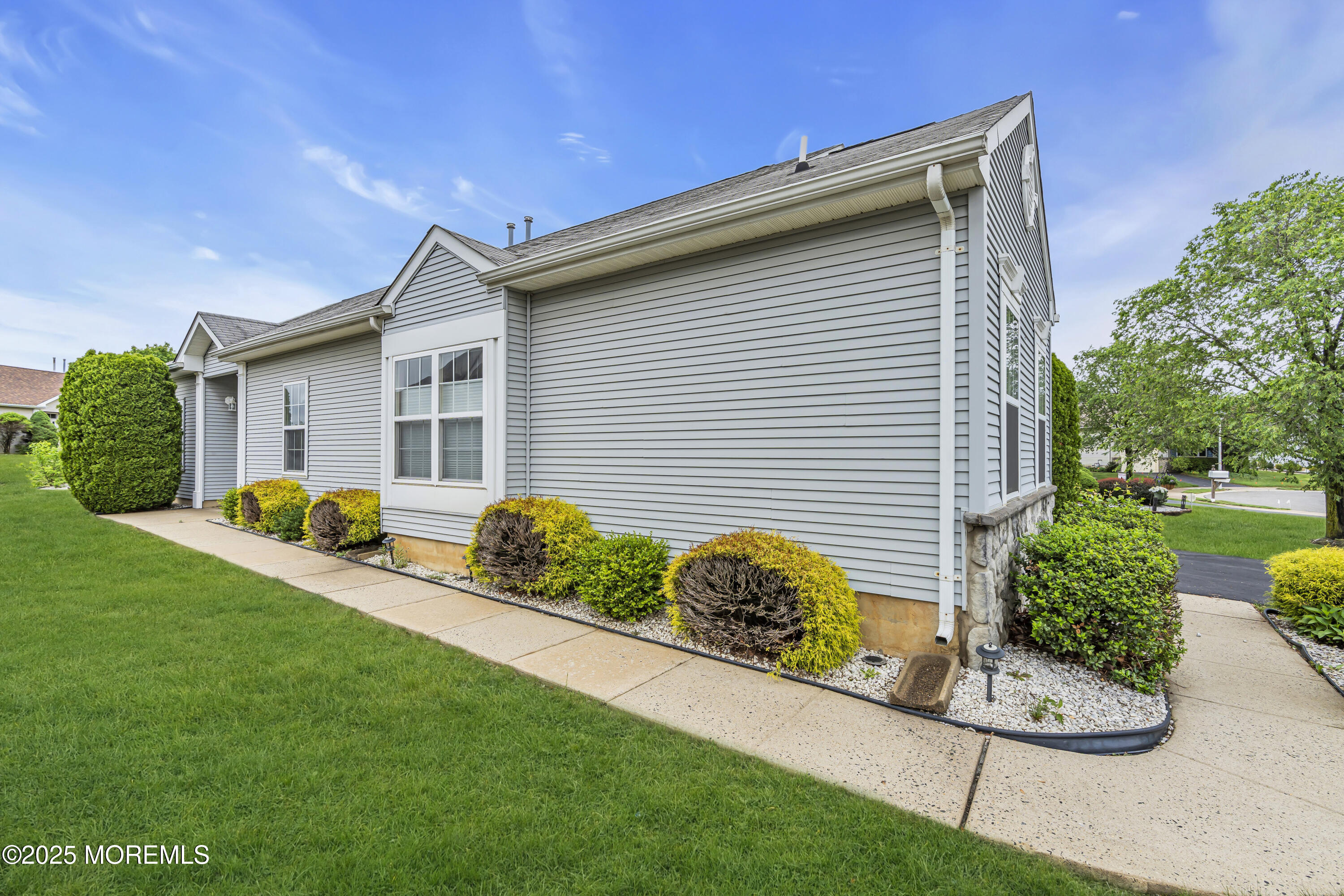 4 Saxony Circle, Manchester, NJ, 08759 image 71