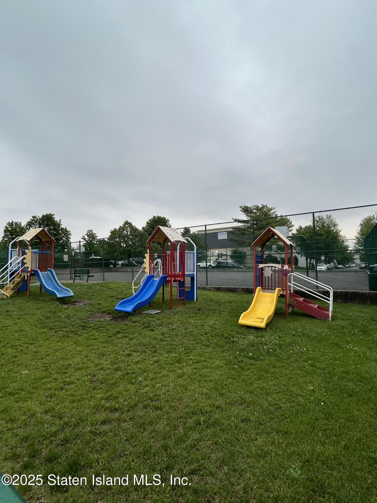 71 Emily Lane, Staten Island, NY, 10312 image 10