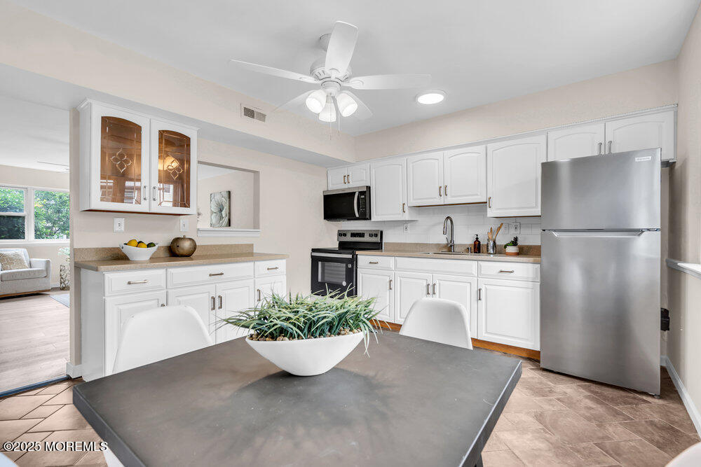 38 Adriana Court, Brick, NJ, 08724 image 9