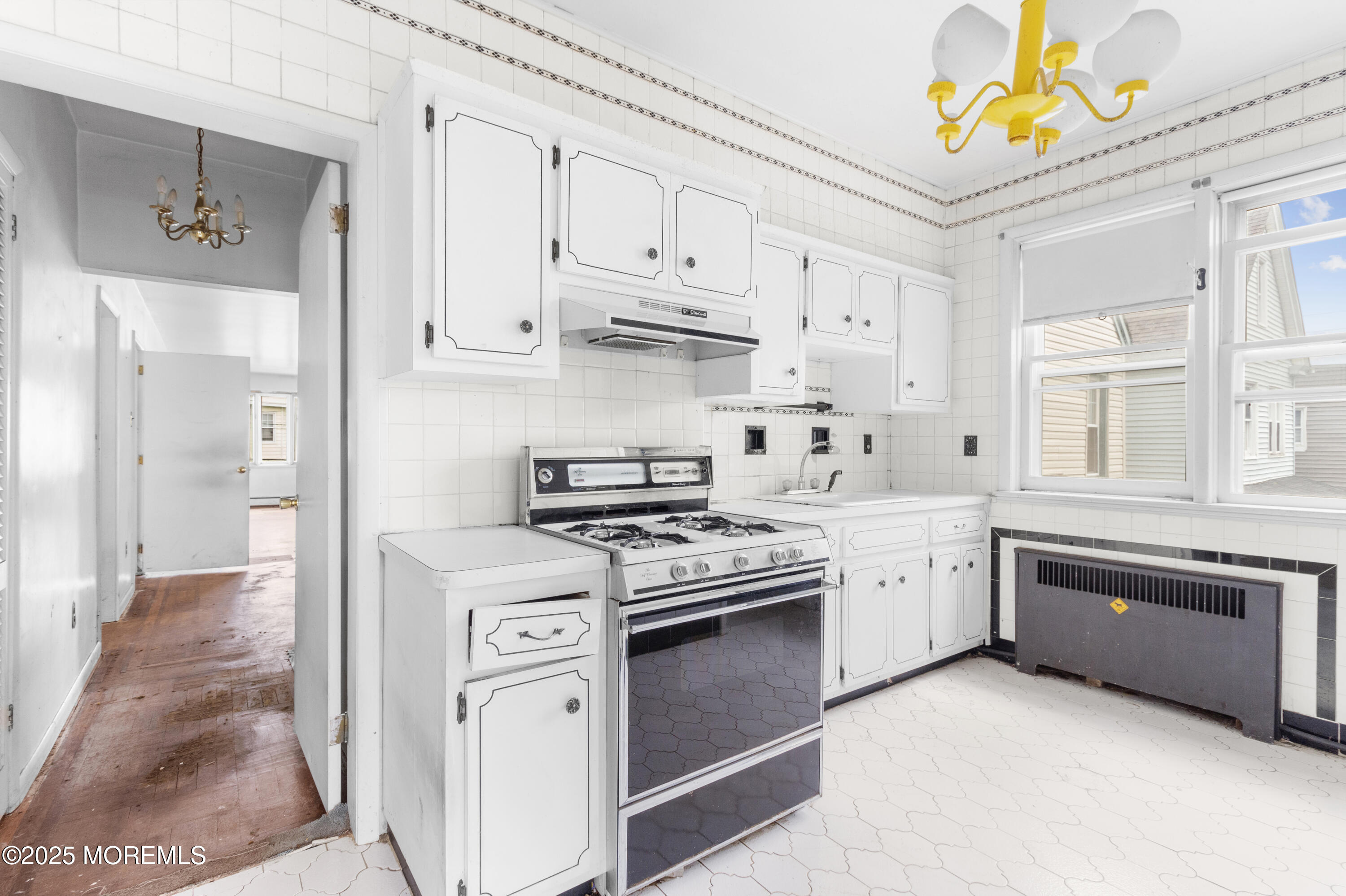42 E 40th Street, Bayonne, NJ, 07002 image 21
