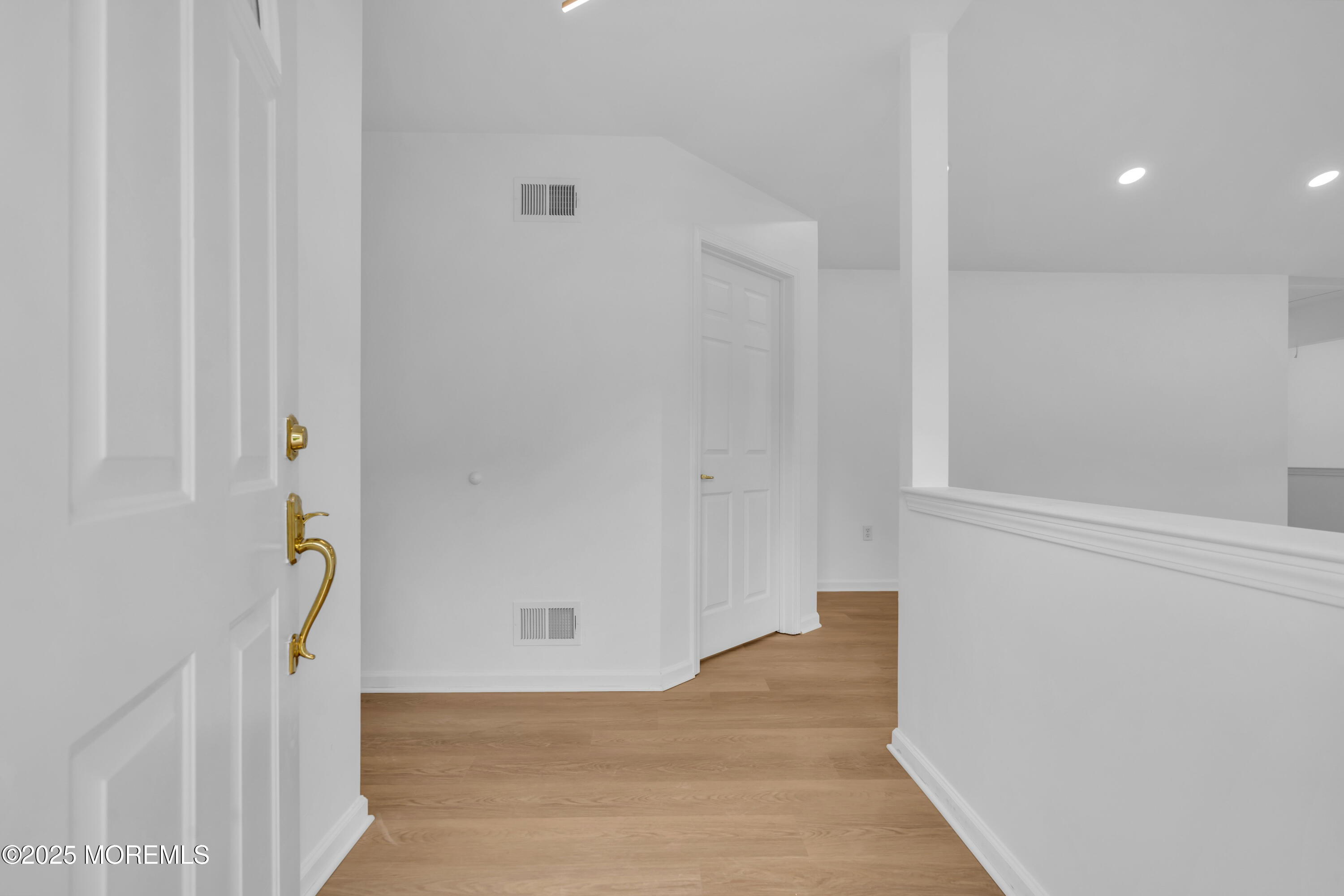 31 Oakmont Road Image 2