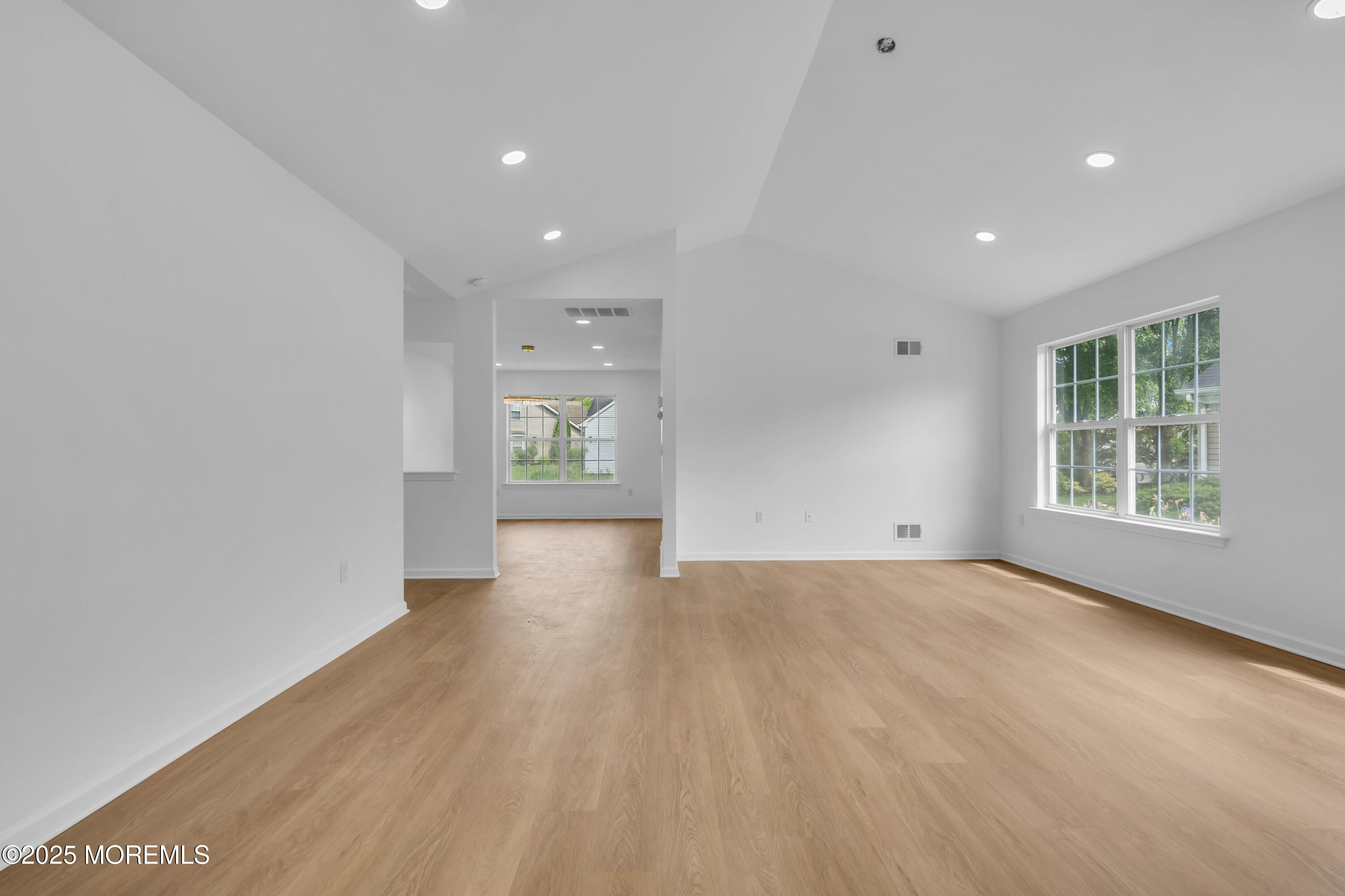 31 Oakmont Road Image 5