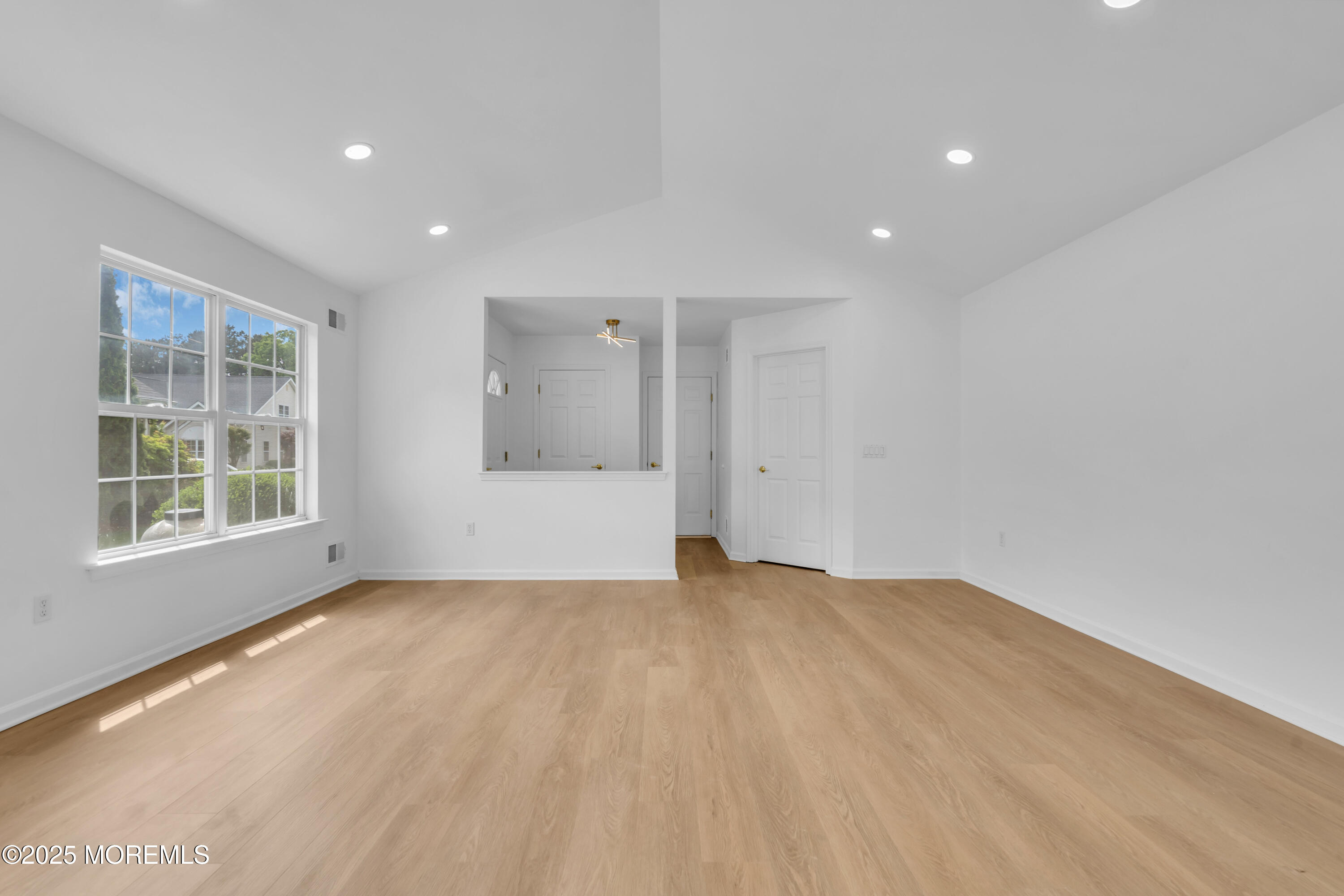 31 Oakmont Road, Lakewood, NJ, 08701 image 9
