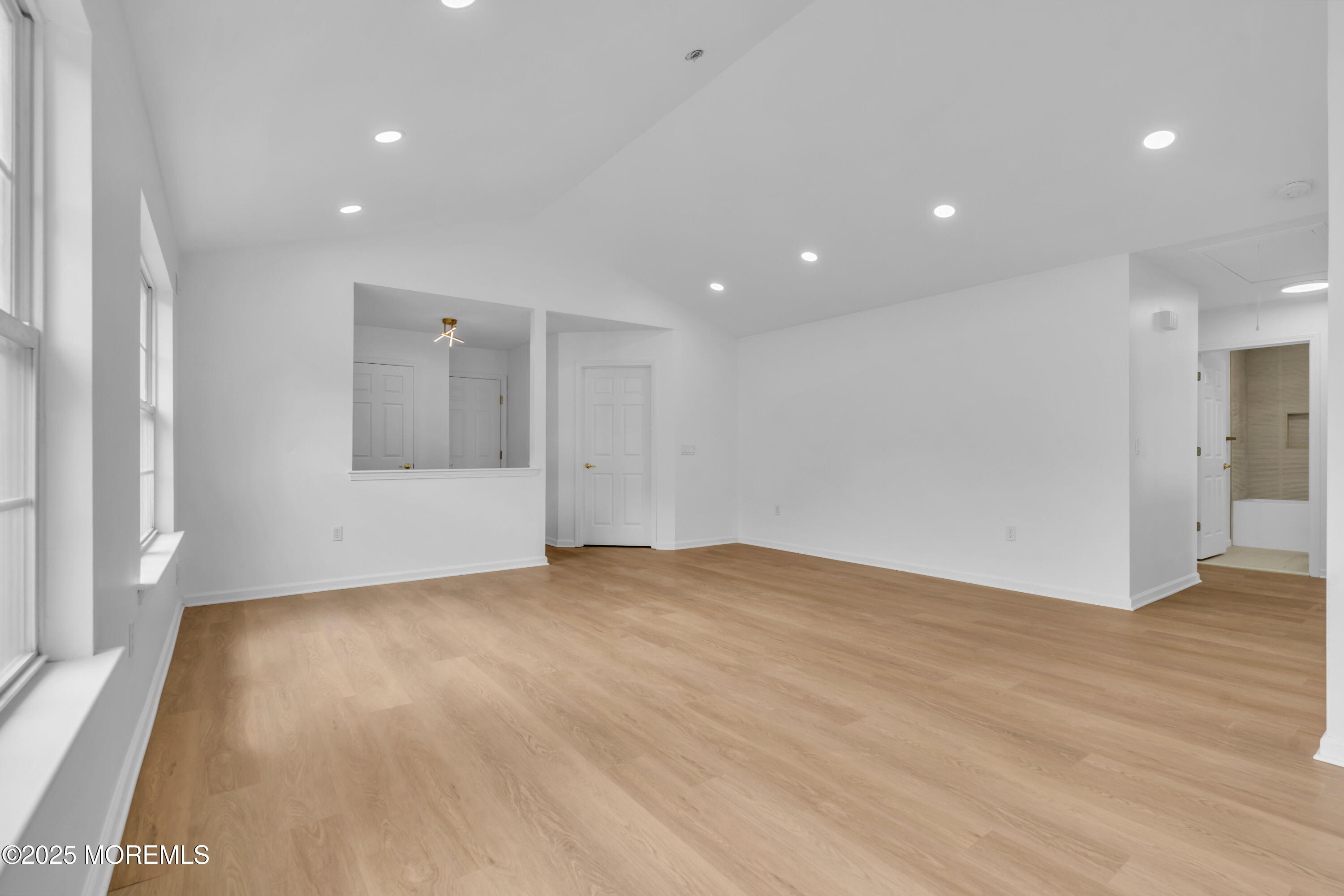 31 Oakmont Road, Lakewood, NJ, 08701 image 10