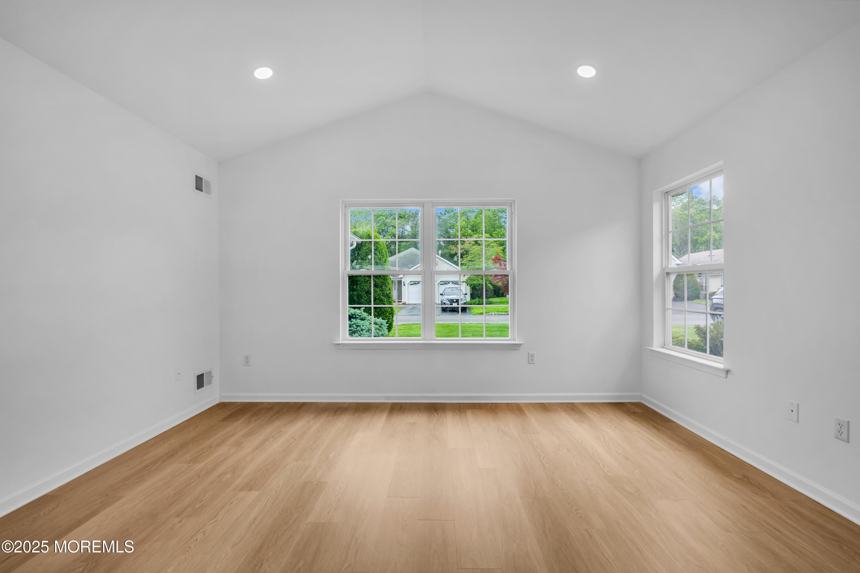 31 Oakmont Road, Lakewood, NJ, 08701 image 38