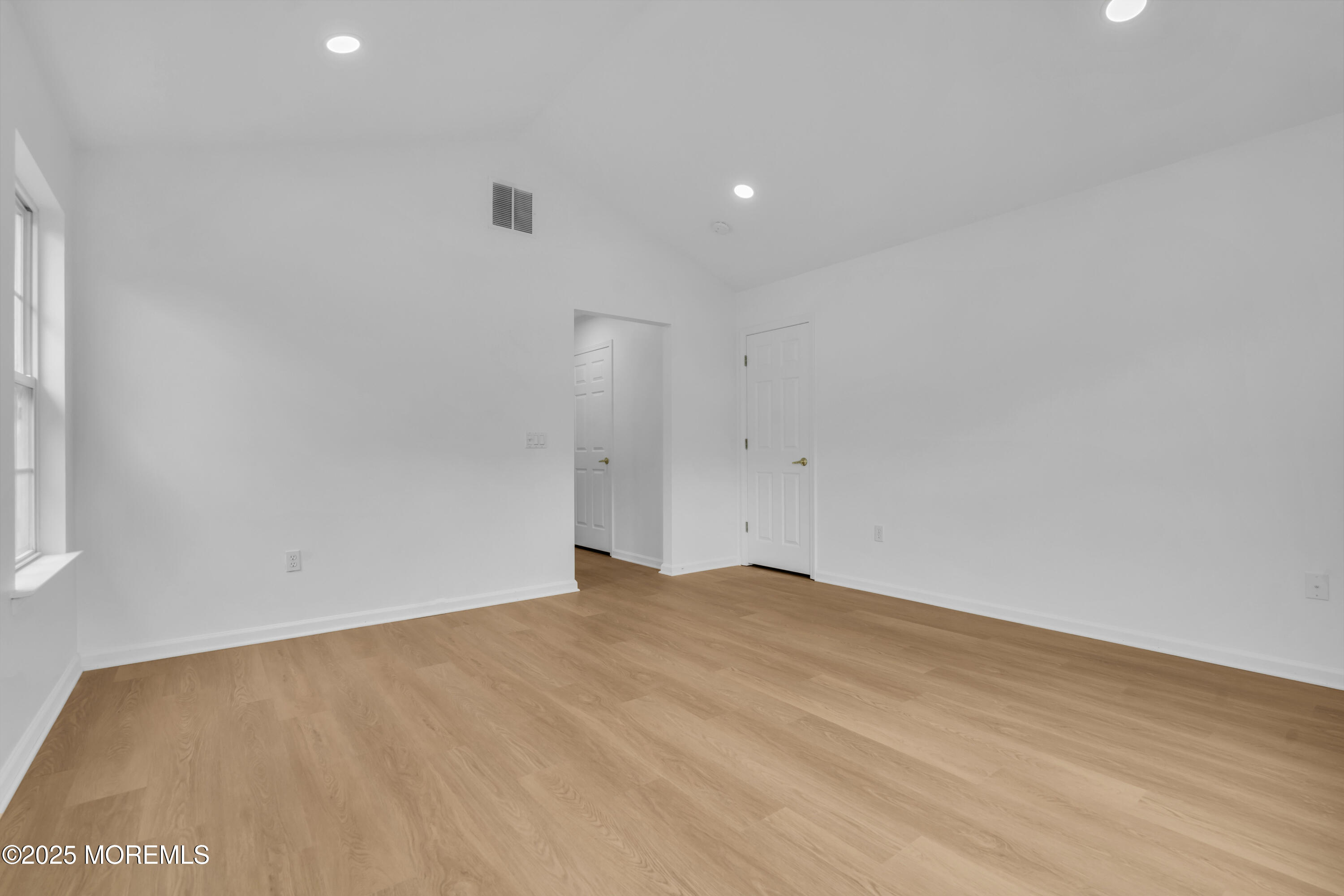 31 Oakmont Road, Lakewood, NJ, 08701 image 40