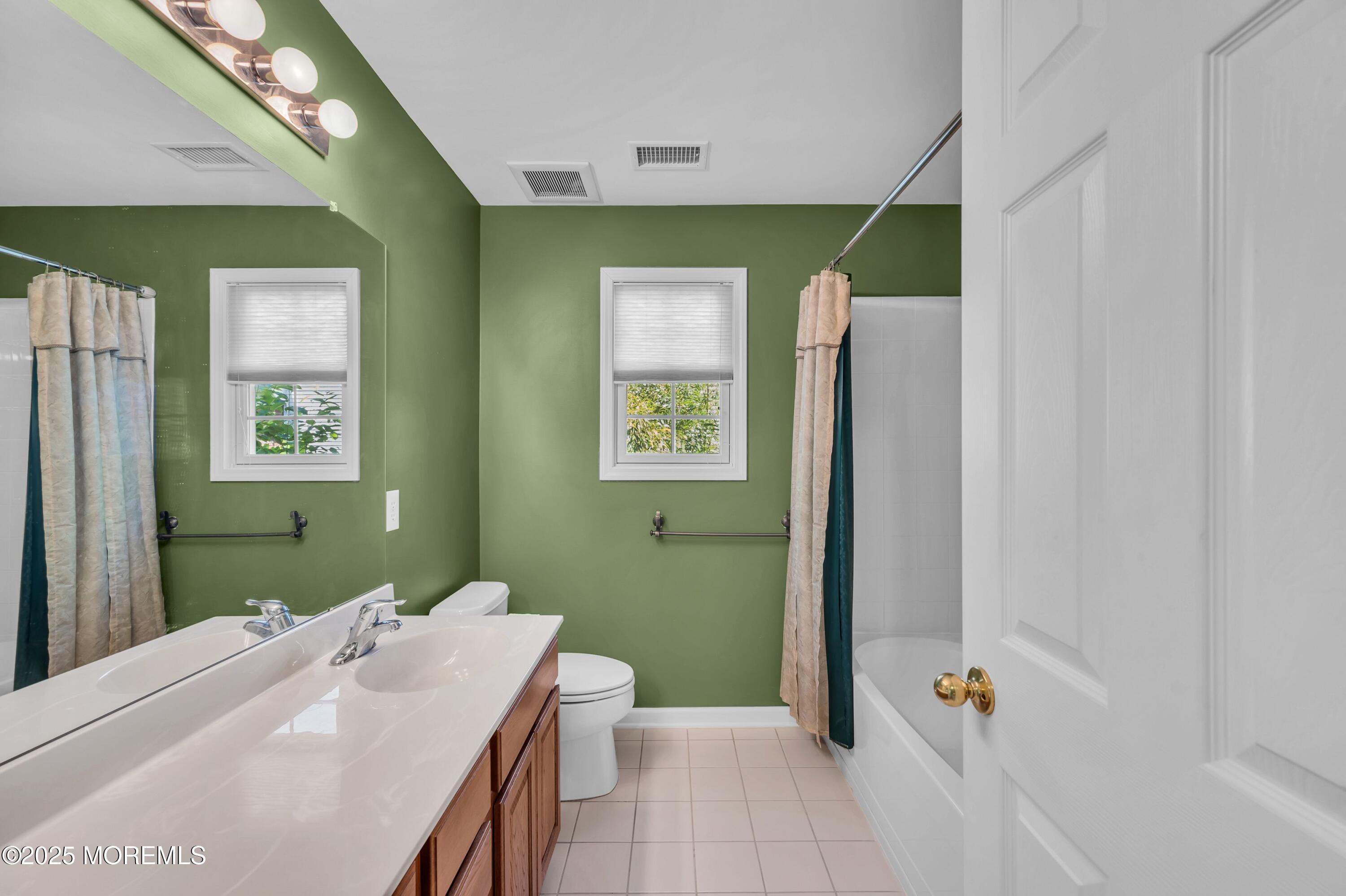 5 Trumbull Court, Jackson, NJ, 08527 image 28